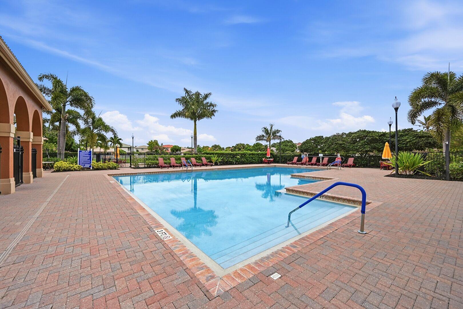 310 Venice Boulevard Property Photo 41