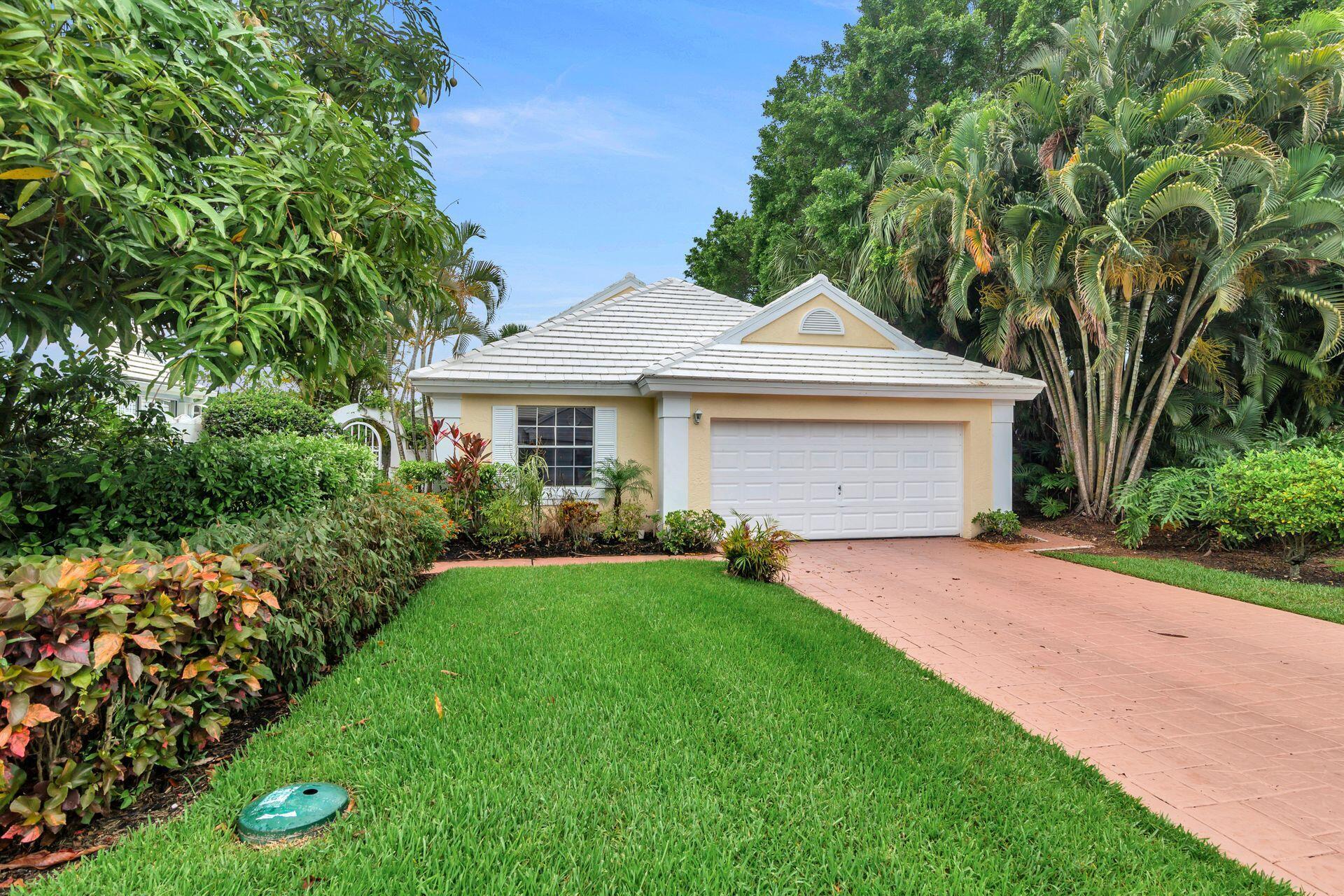 9358 Heathridge Drive Property Photo 1