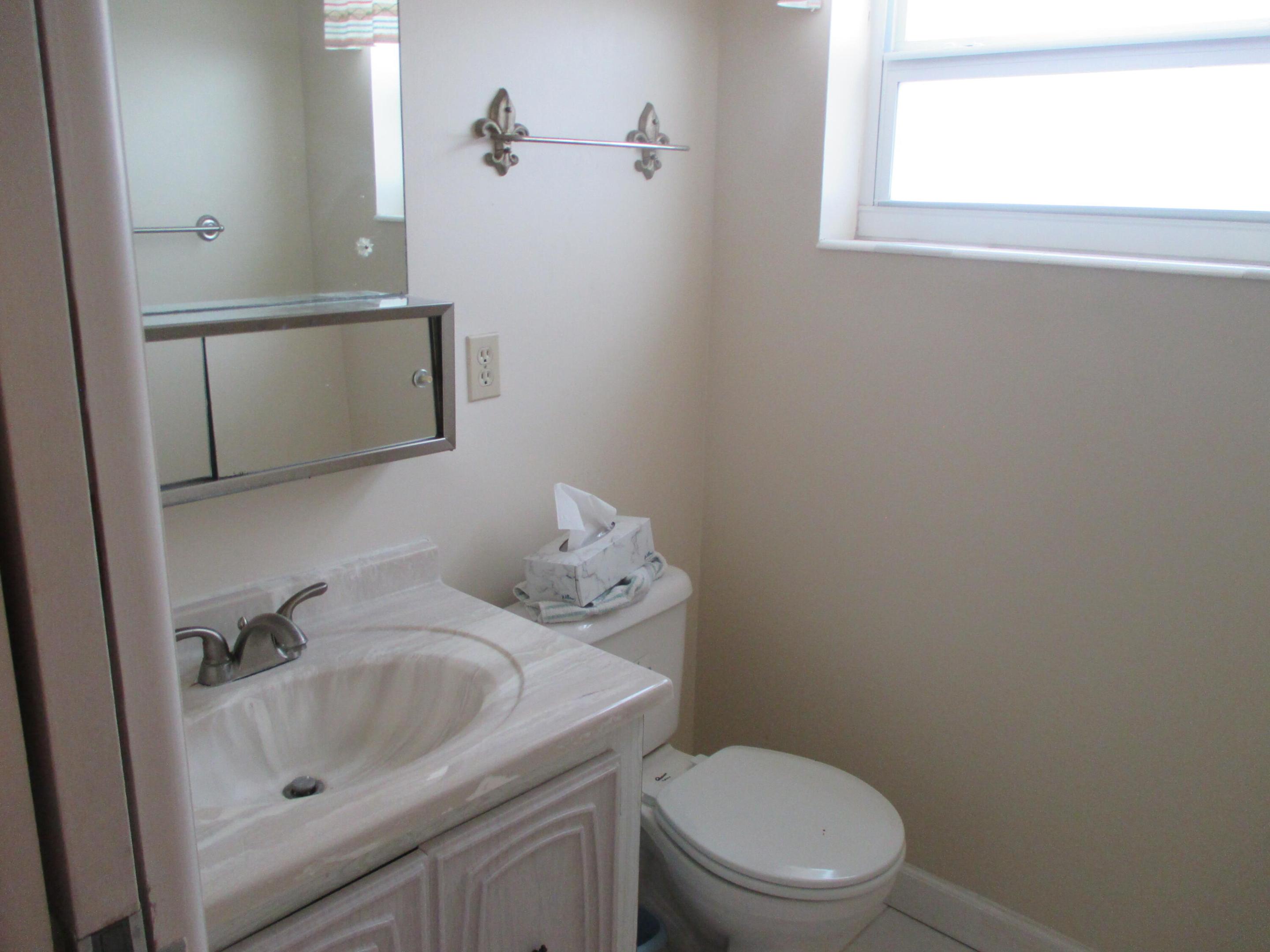 2715 Emory Drive E C Property Photo 12