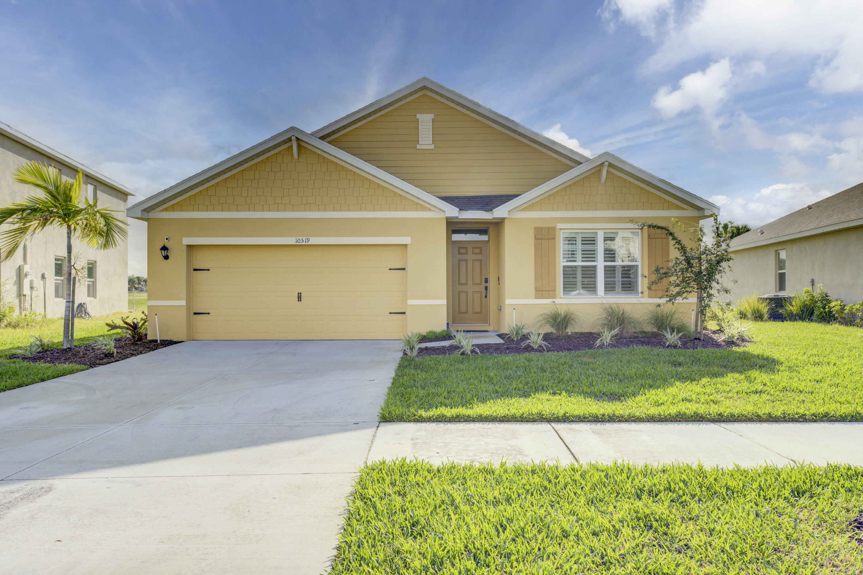 10519 SW Vasari Way Property Photo 1