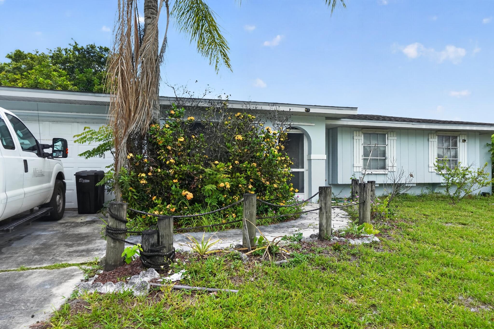 247 Airoso Boulevard Property Photo 1