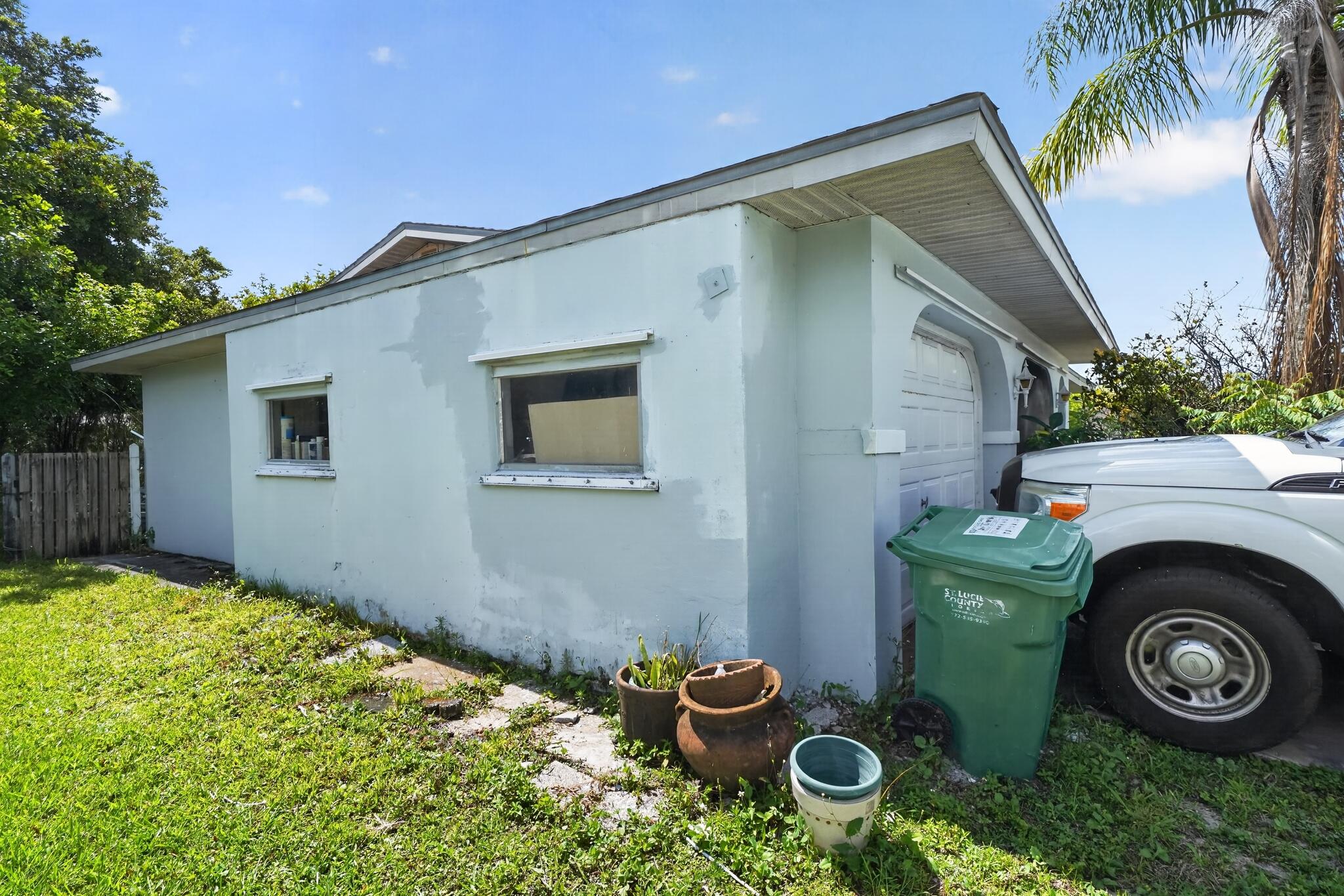 247 Airoso Boulevard Property Photo 5