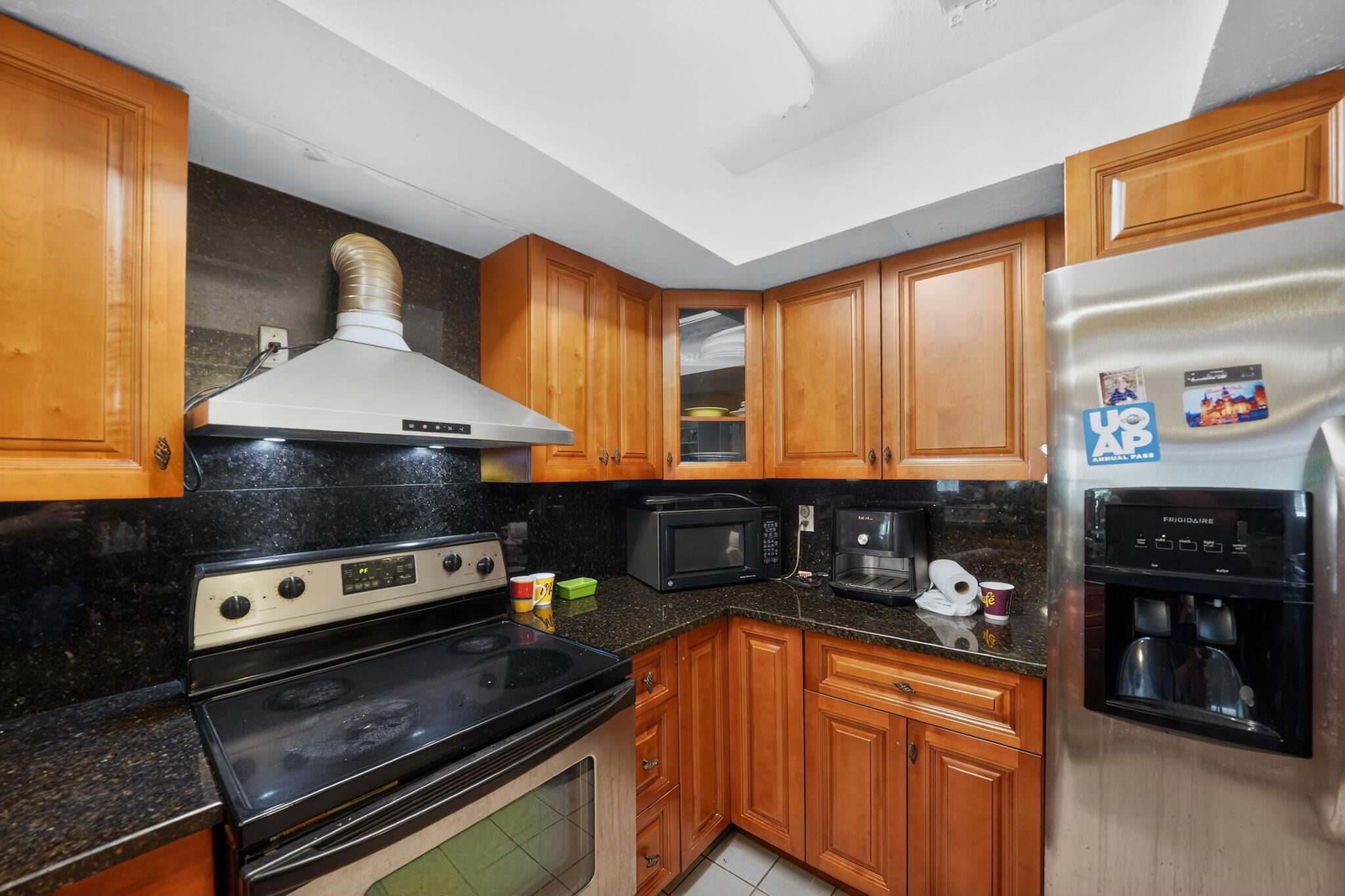 247 Airoso Boulevard Property Photo 6