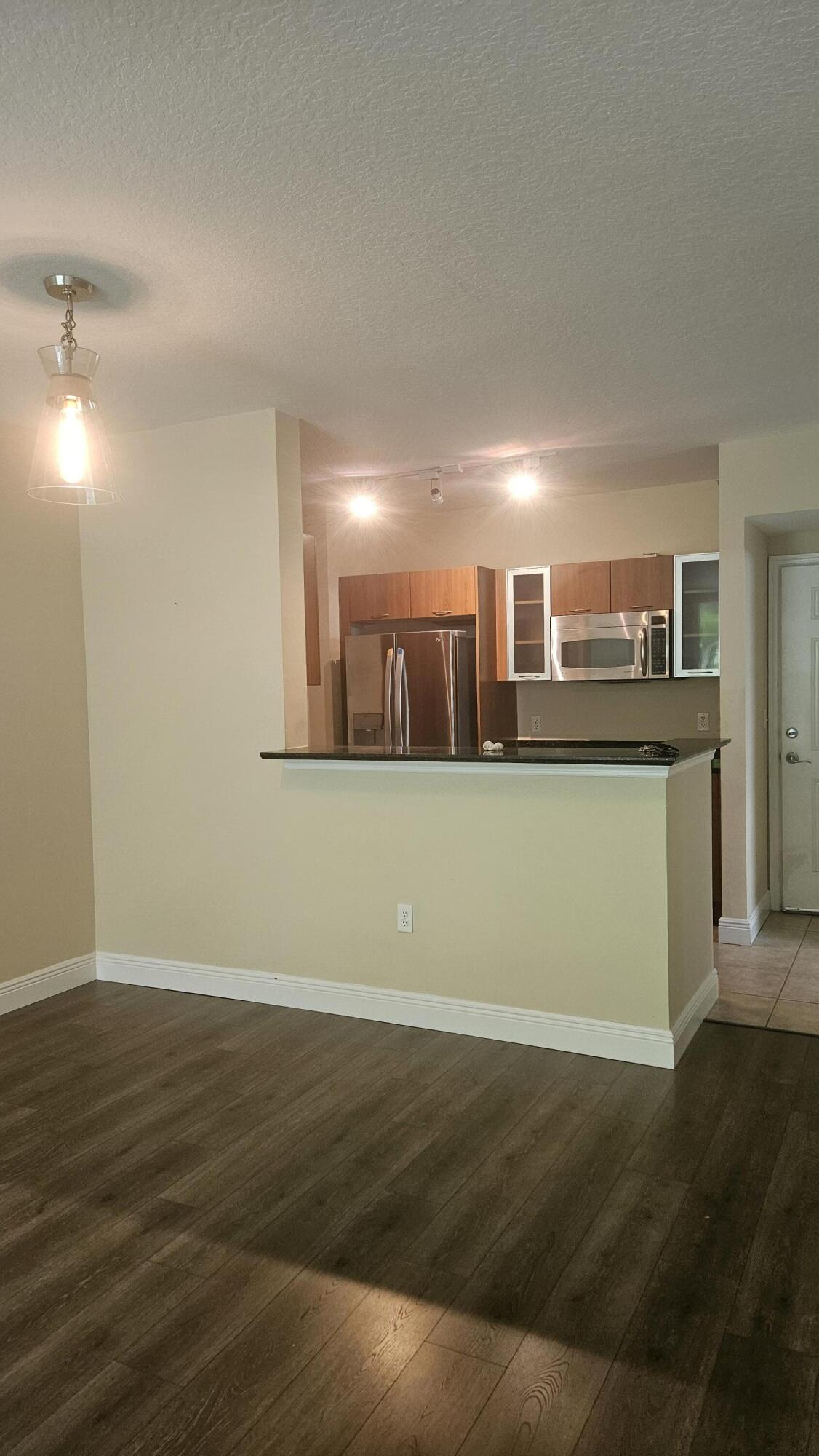 700 E Boynton Beach Boulevard 407 Property Photo 8