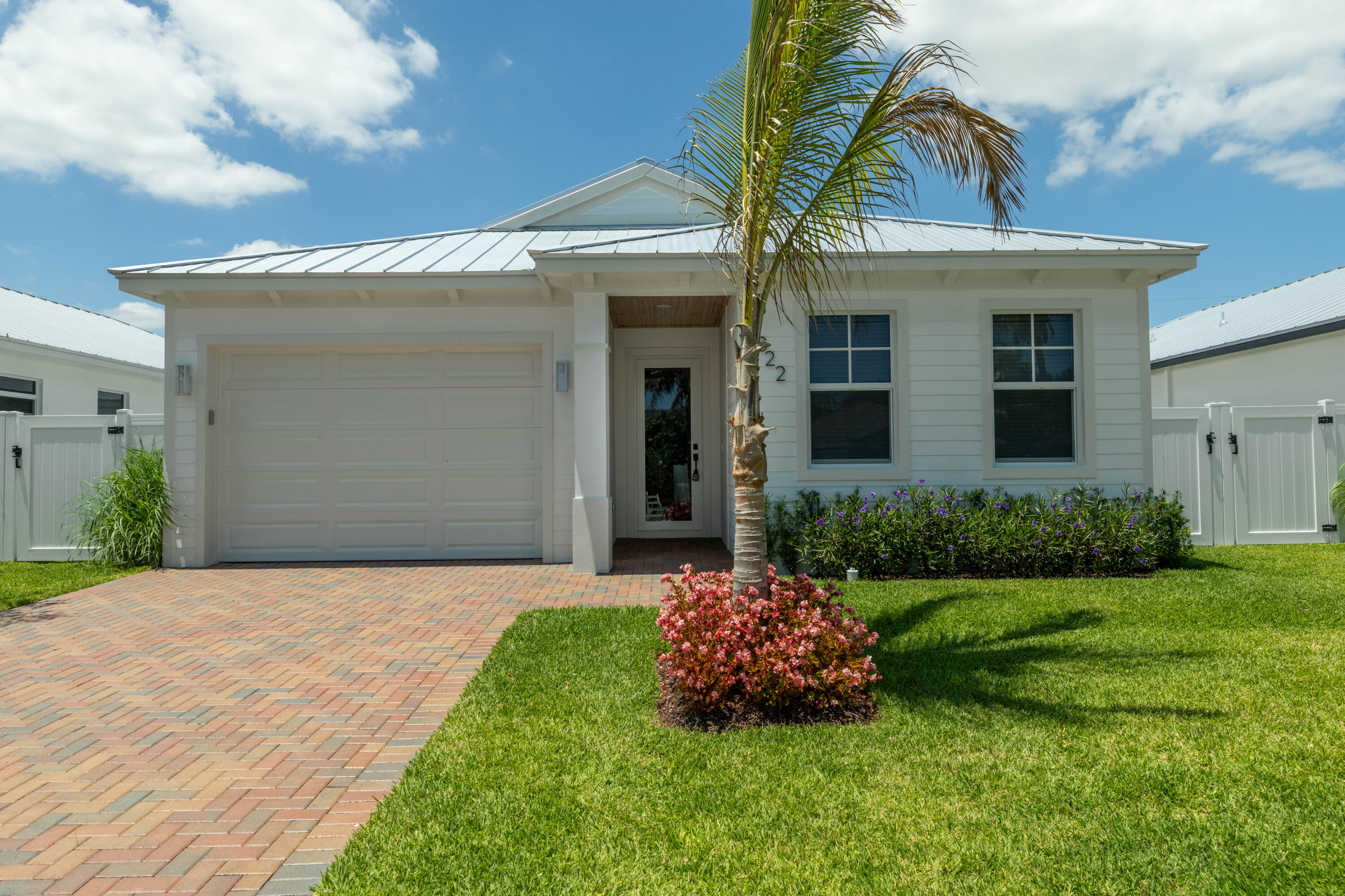 1022 Miami Boulevard Property Photo 1