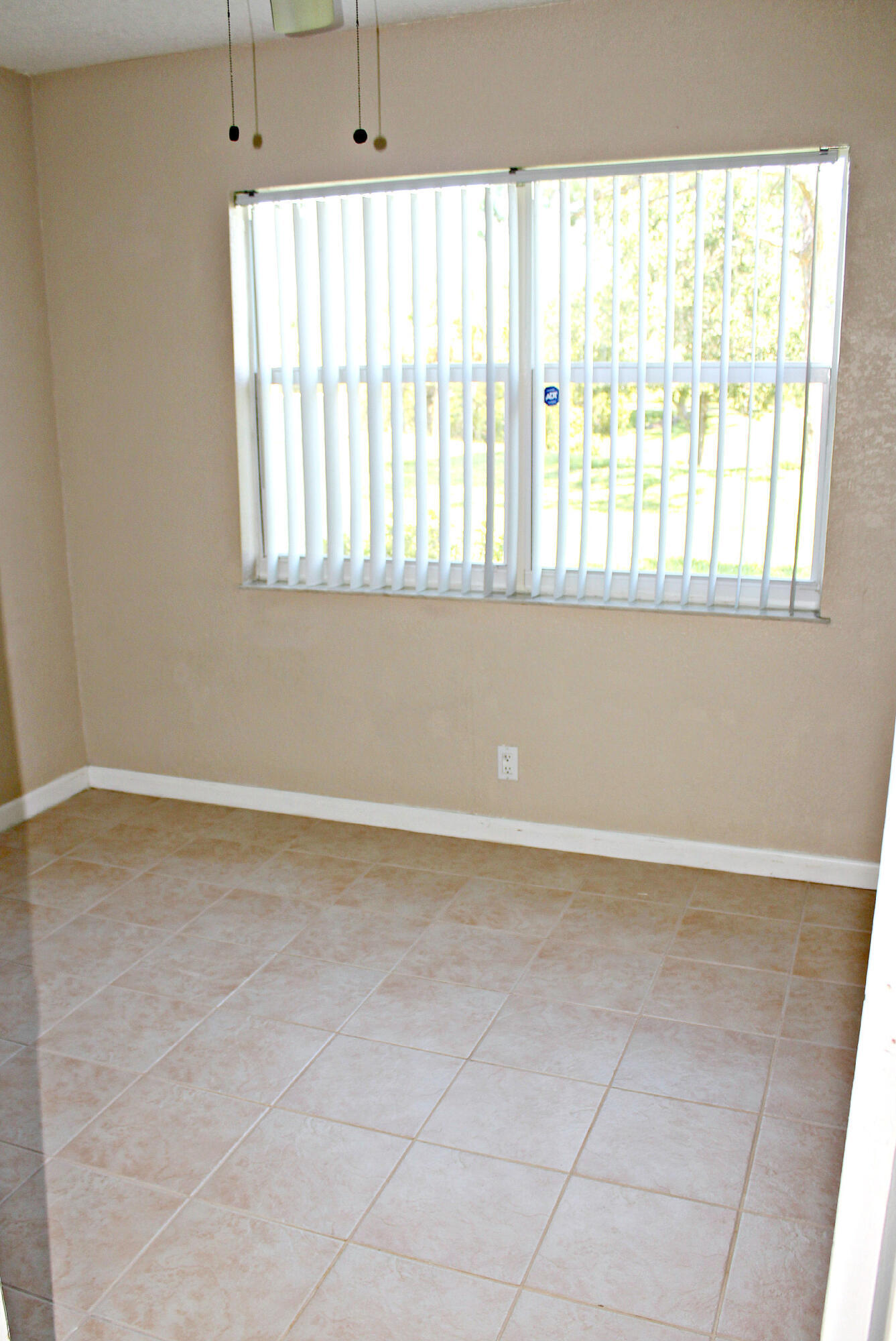 1500 Se Royal Green Circle 102 Property Photo 10