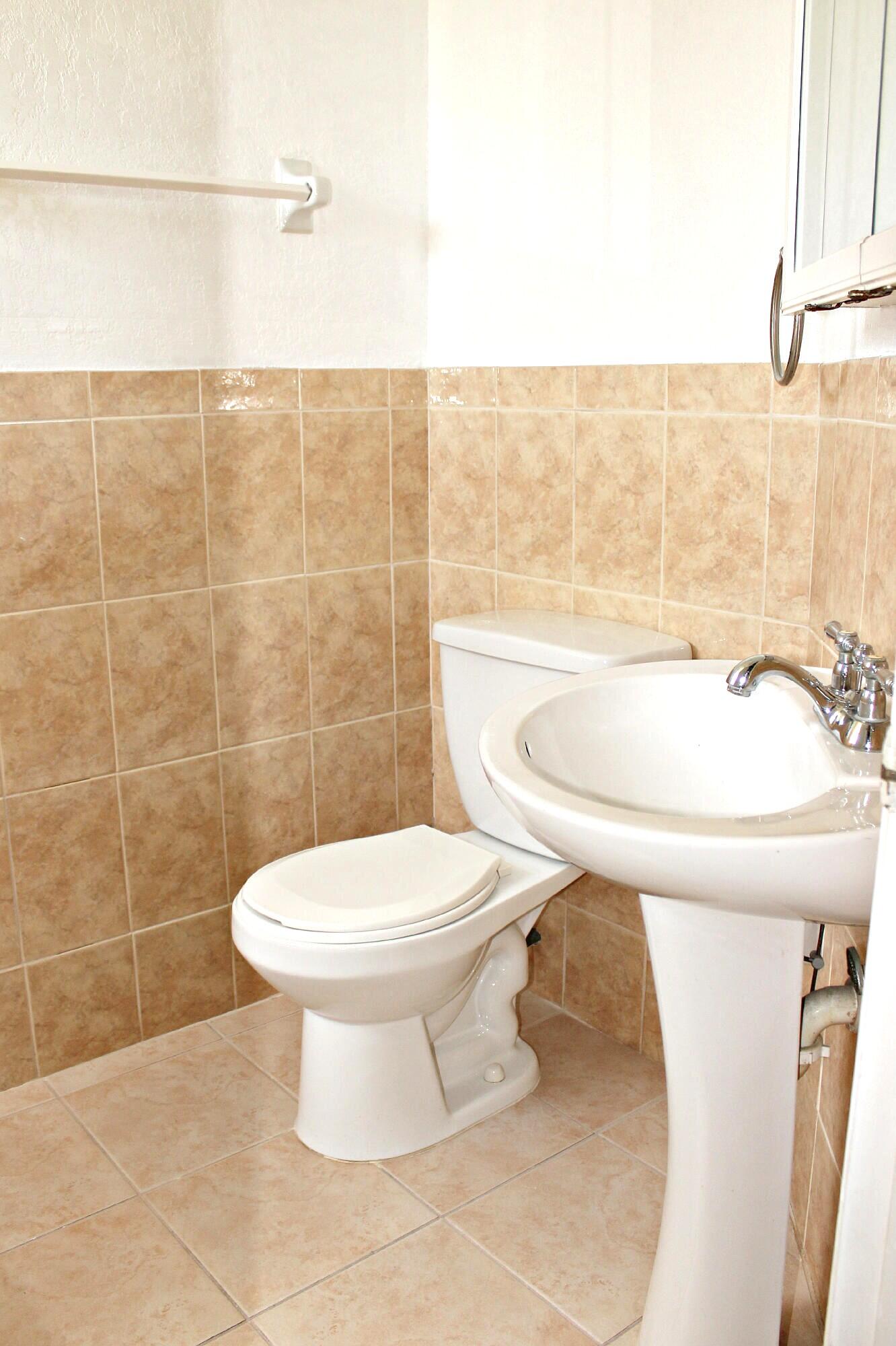 1500 Se Royal Green Circle 102 Property Photo 15