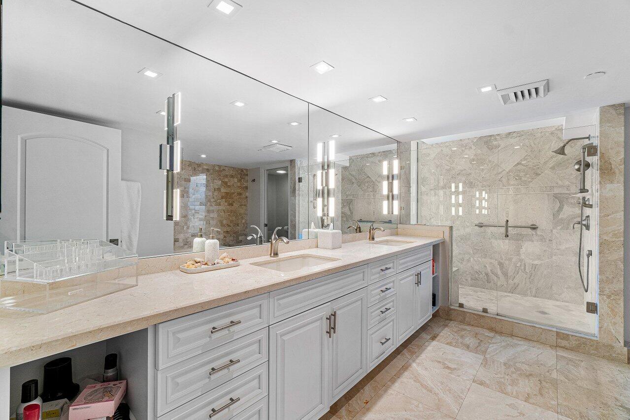 4201 N Ocean Boulevard 601 Property Photo 28