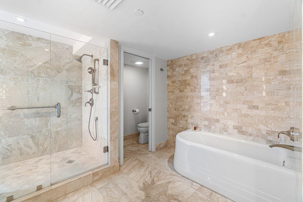 4201 N Ocean Boulevard 601 Property Photo 29