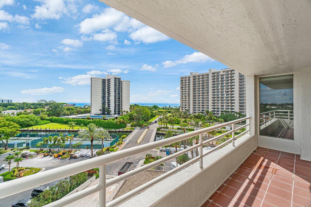 4201 N Ocean Boulevard 601 Property Photo 45
