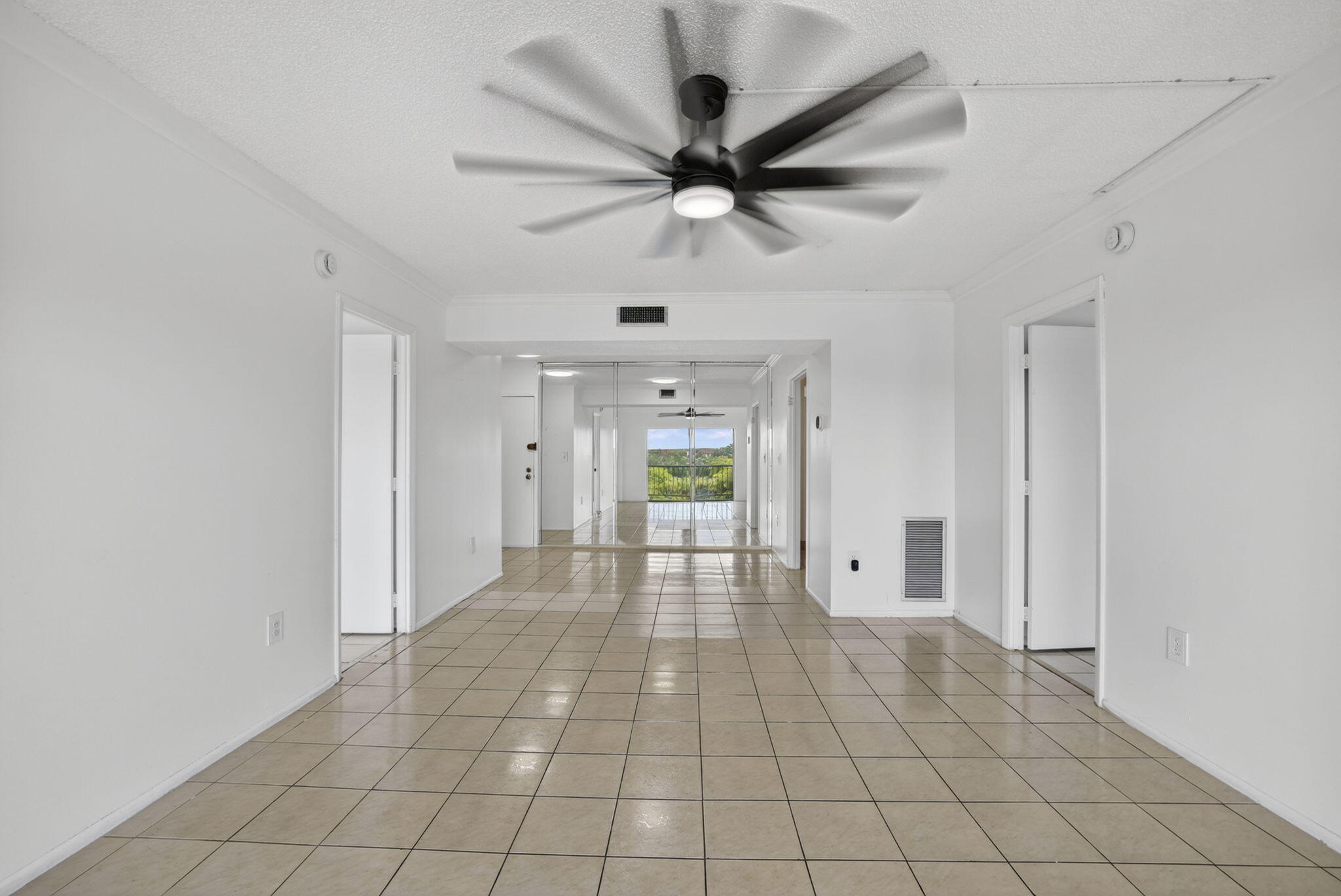 4174 Inverrary Drive 513 Property Photo 10