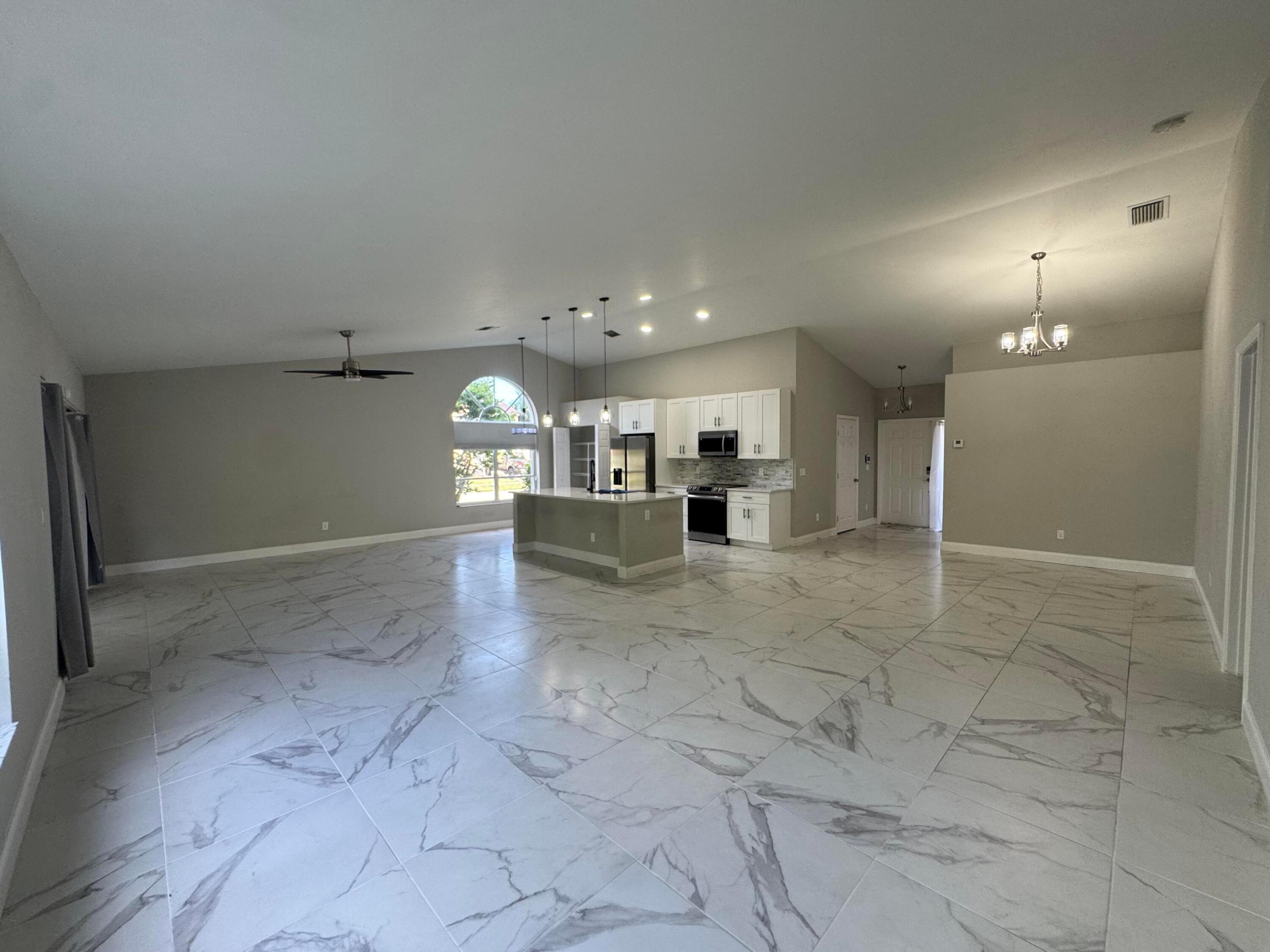 18750 Caspian Circle Property Photo 12