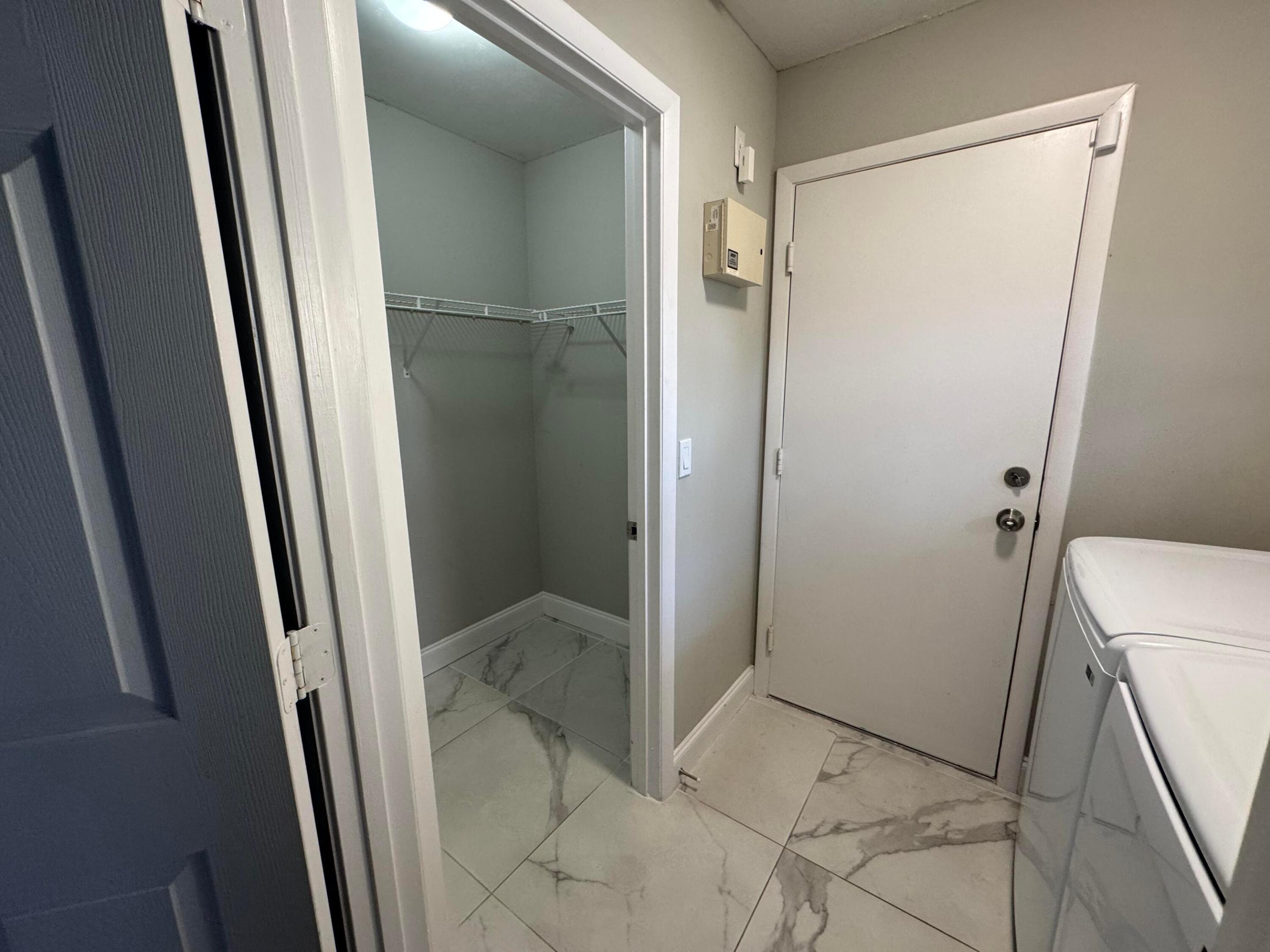 18750 Caspian Circle Property Photo 16
