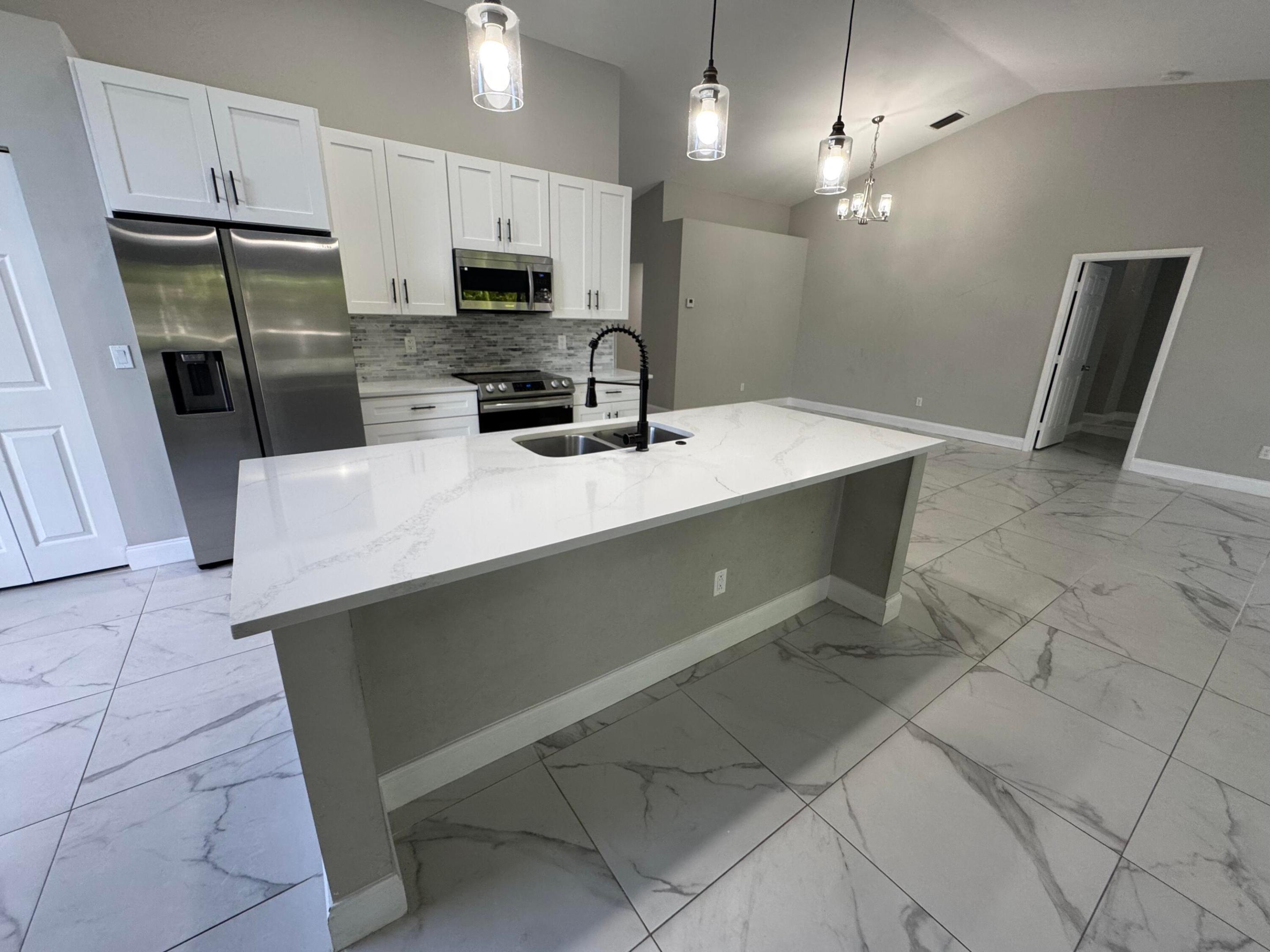 18750 Caspian Circle Property Photo 25