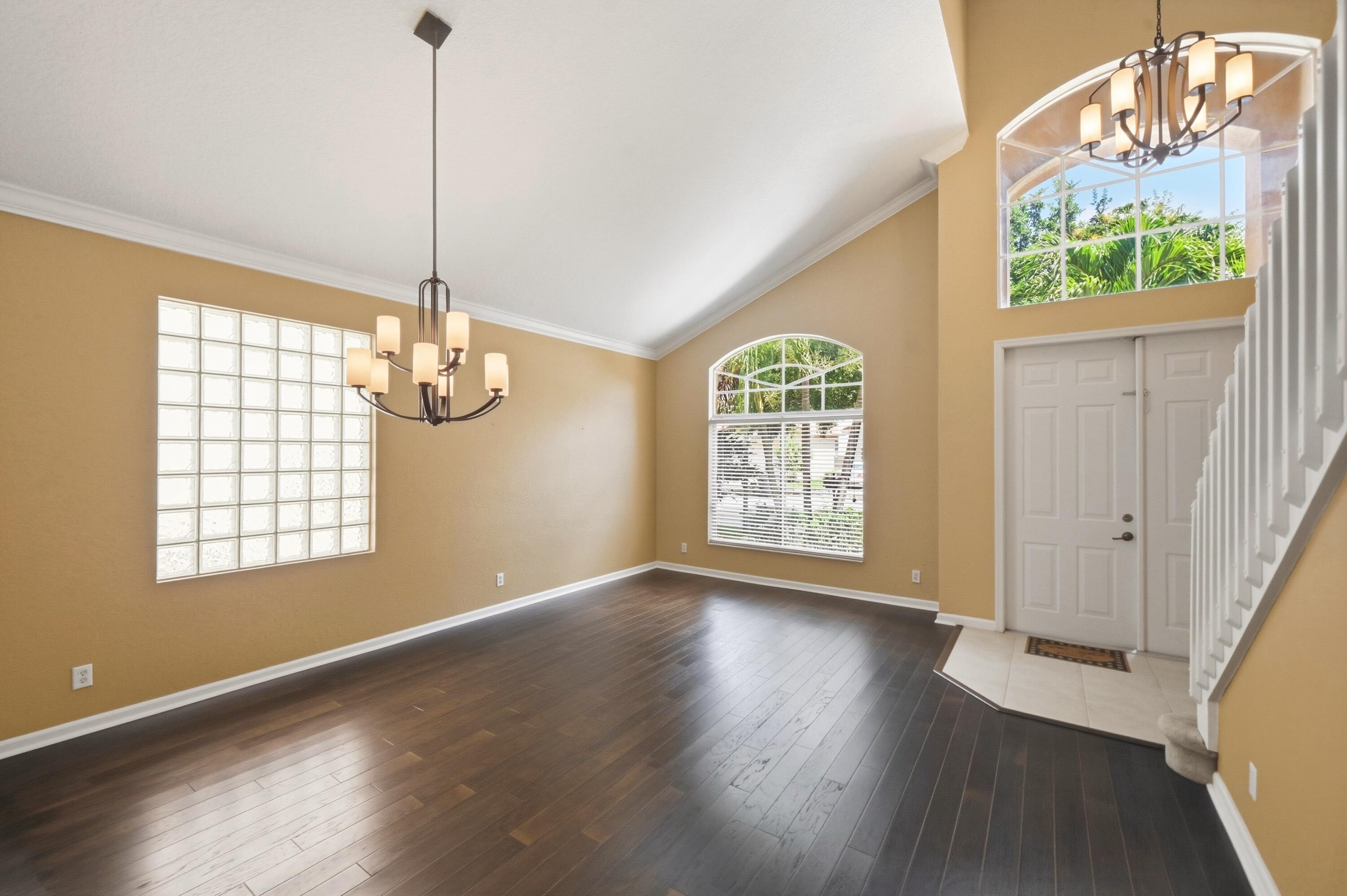 421 Gazetta Way Property Photo 5