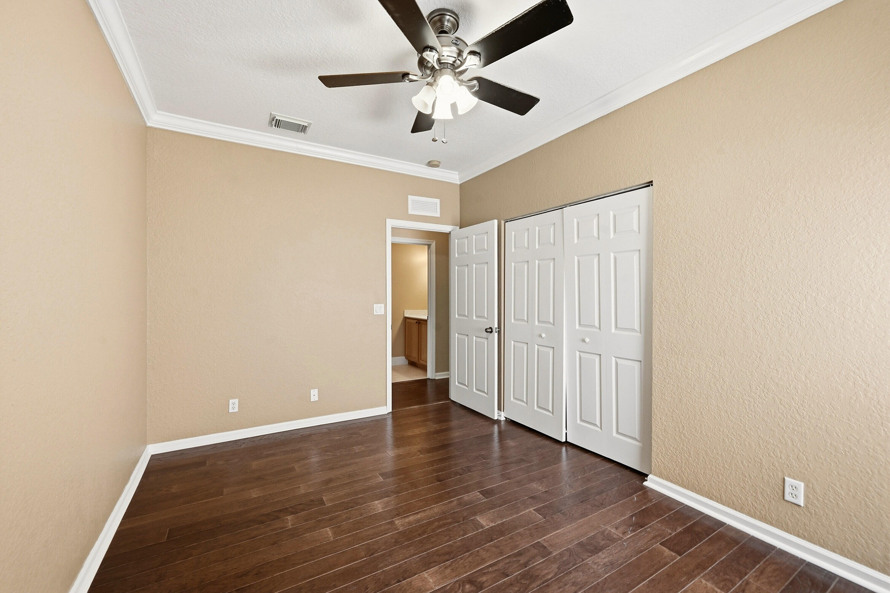 421 Gazetta Way Property Photo 39