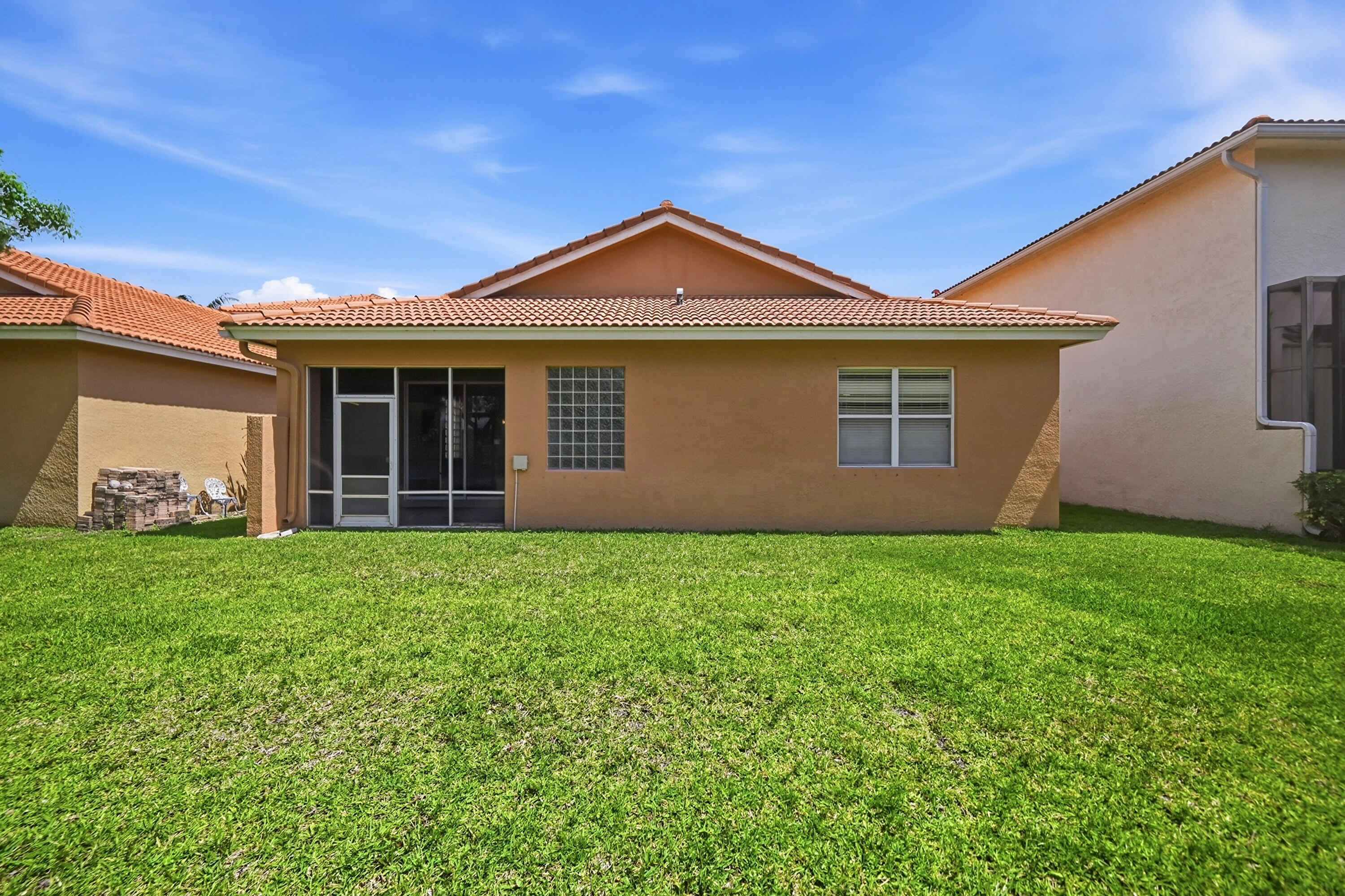 421 Gazetta Way Property Photo 55