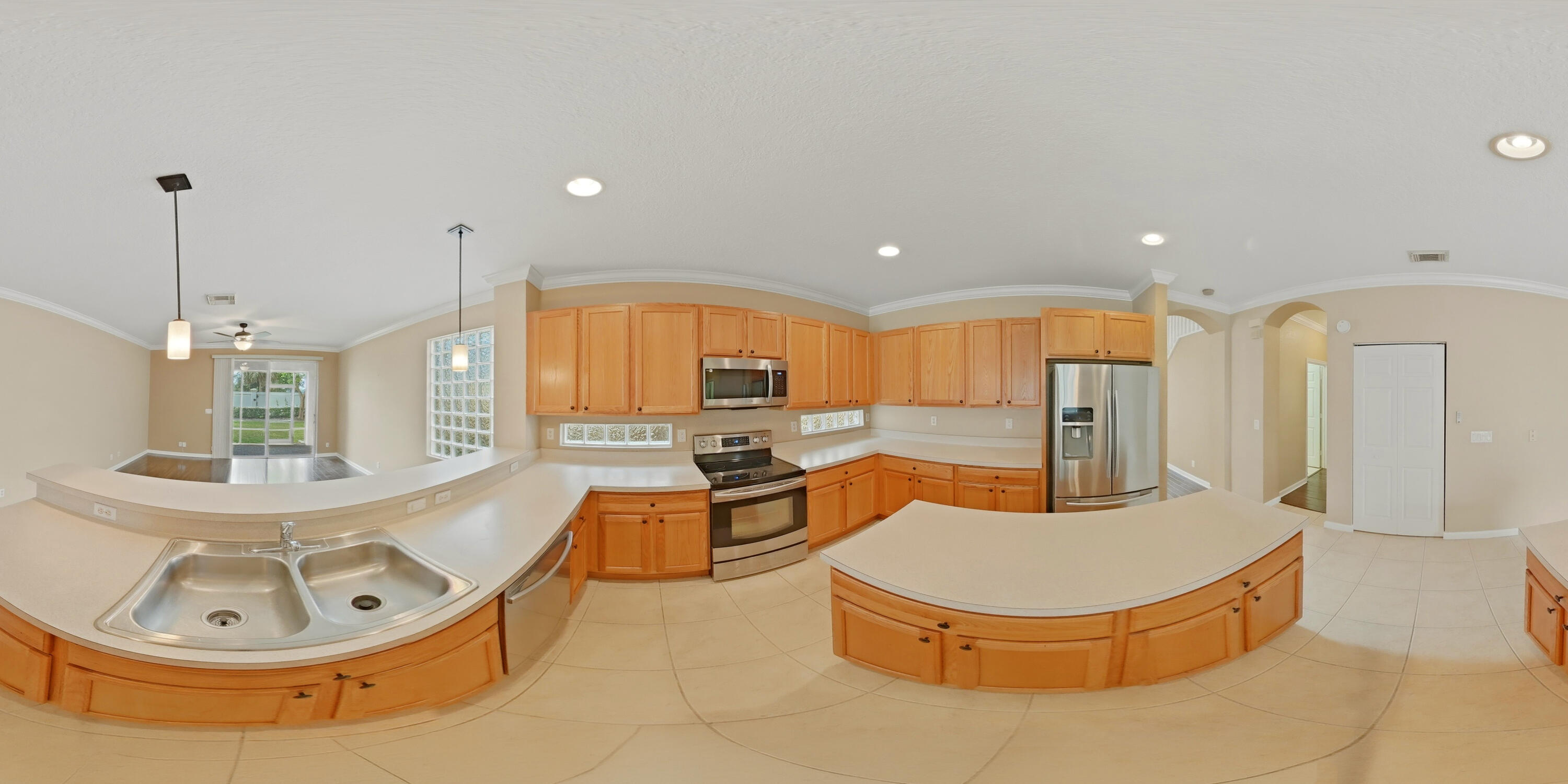 421 Gazetta Way Property Photo 64