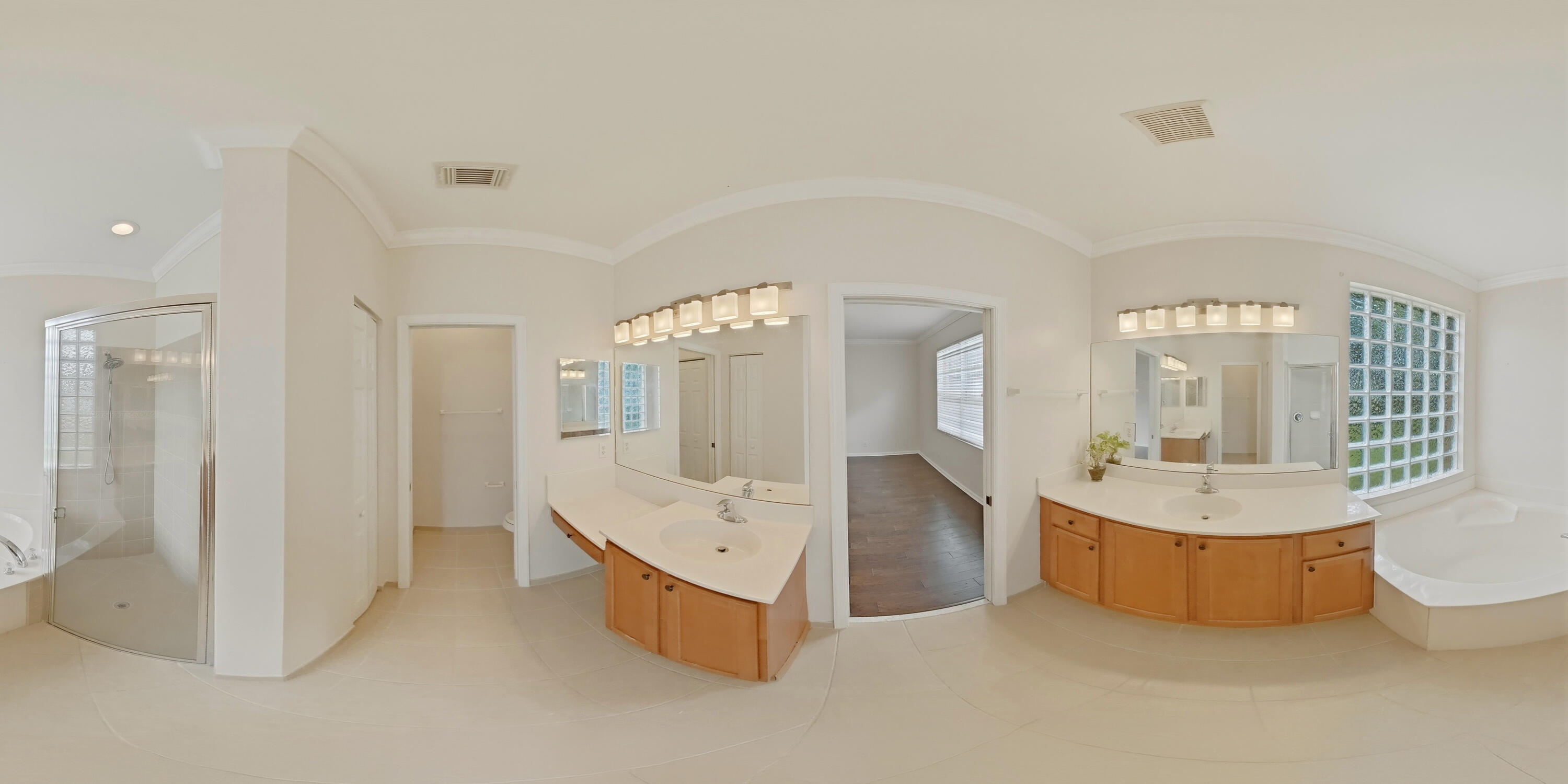 421 Gazetta Way Property Photo 66