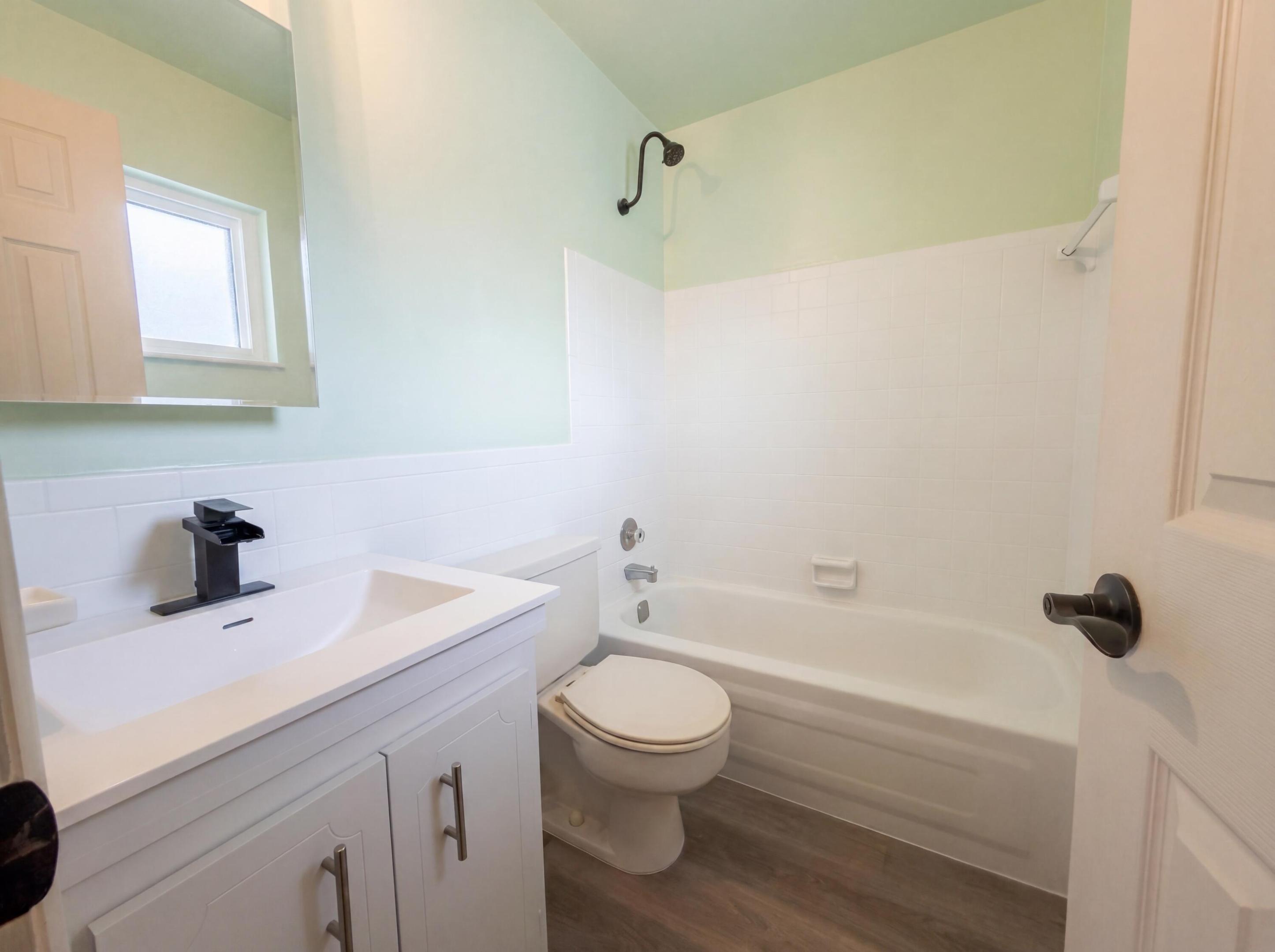 9605 Nw 81st Property Photo 15