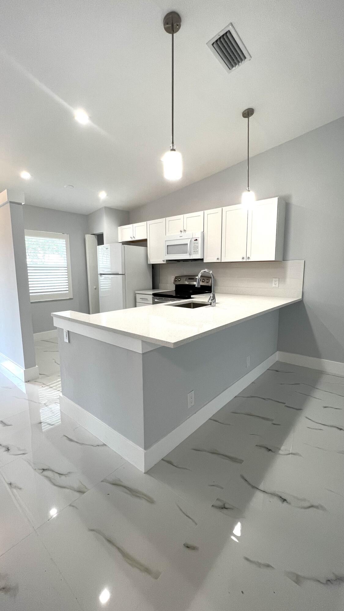 8743 Rheims Road B Property Photo 4