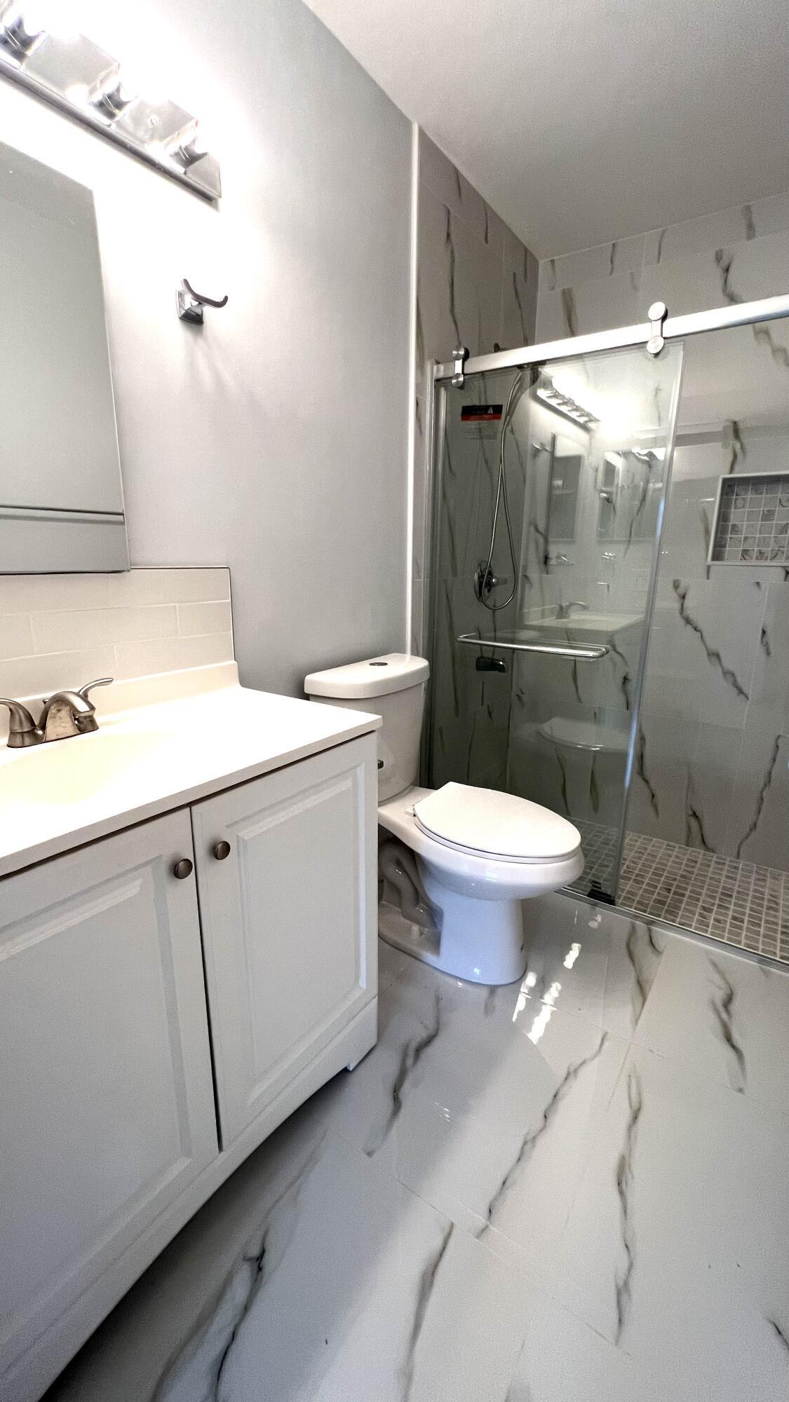 8743 Rheims Road B Property Photo 16