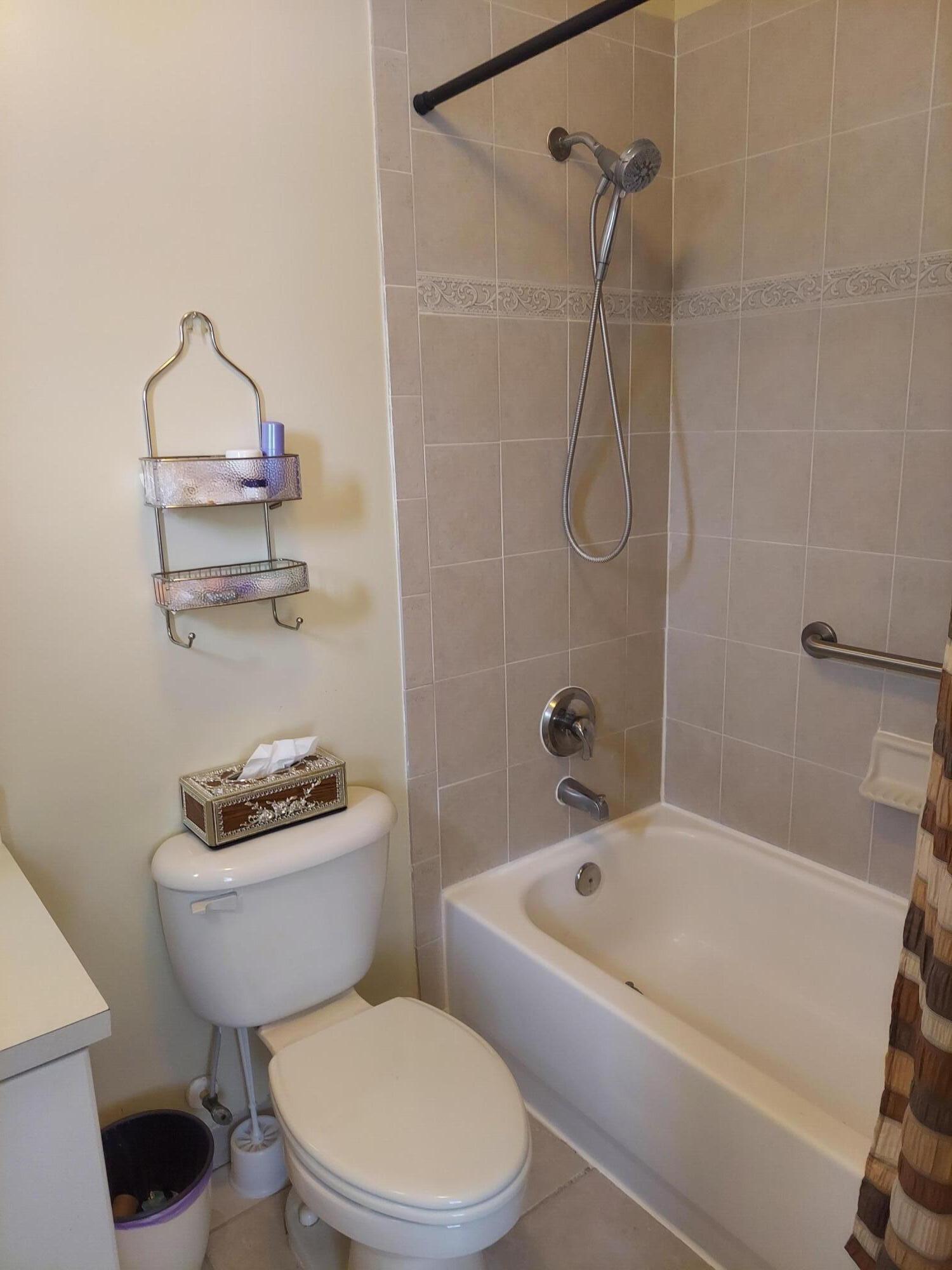 2208 Se 24th Place Property Photo 18