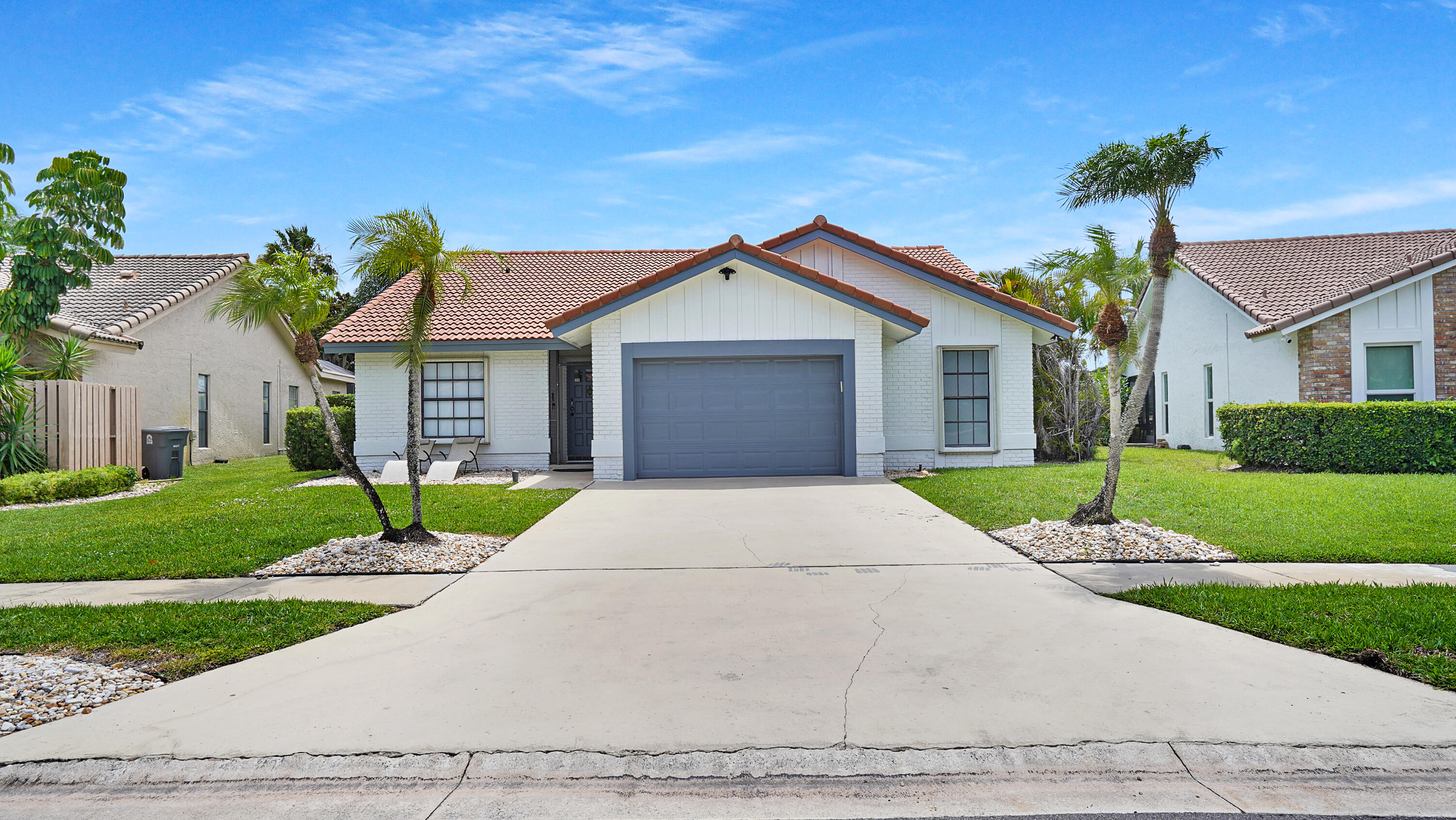 10131 Camelback Lane Property Photo 3