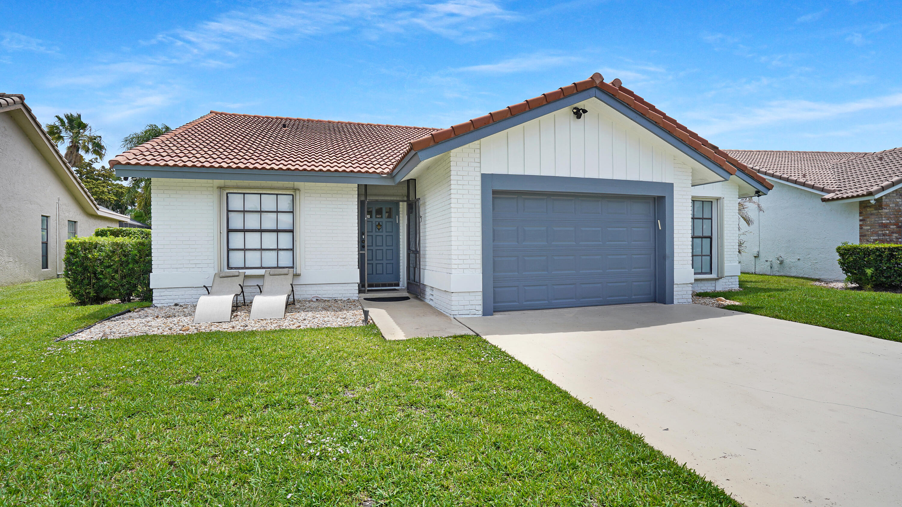 10131 Camelback Lane Property Photo 6