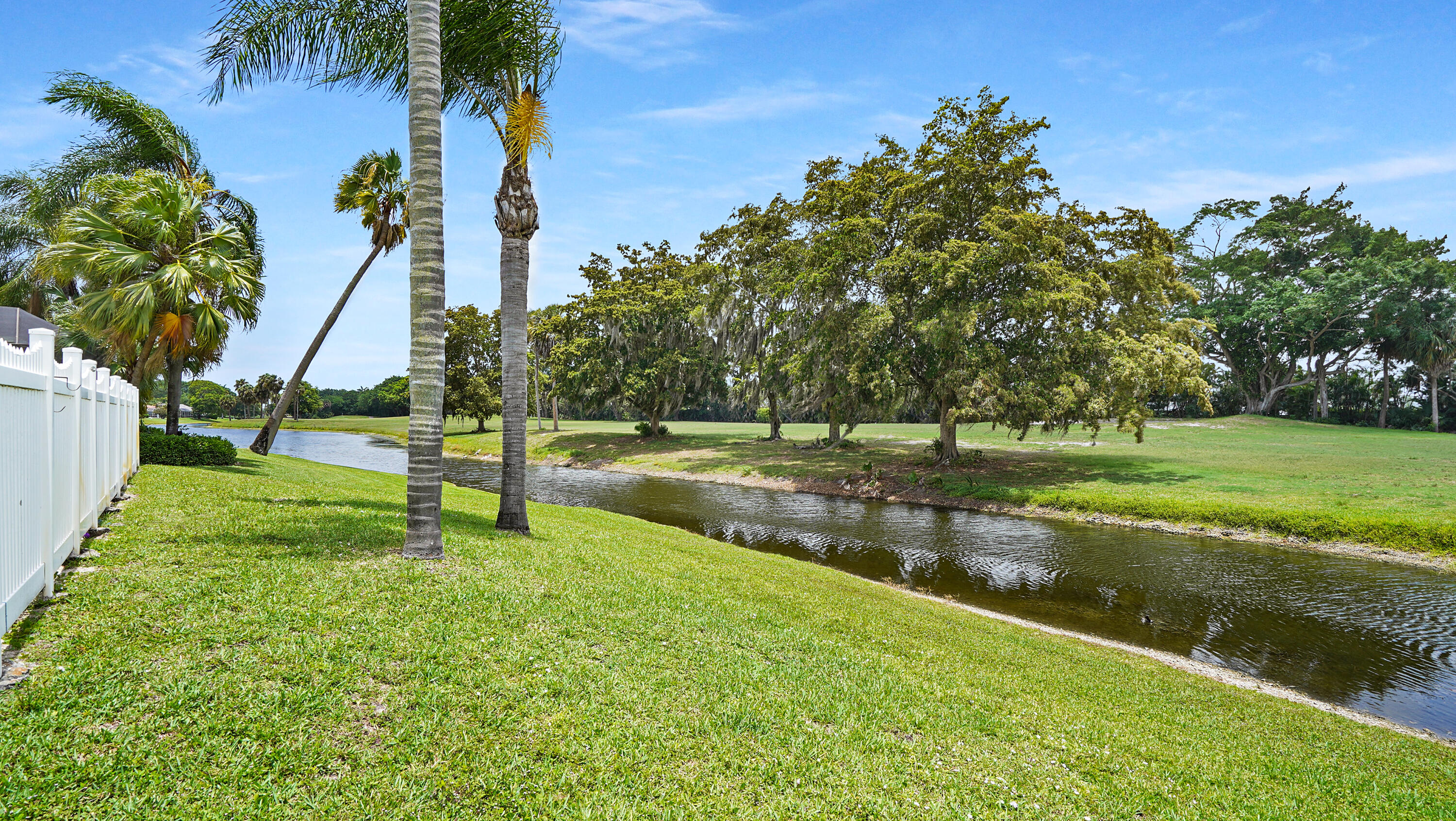 10131 Camelback Lane Property Photo 54