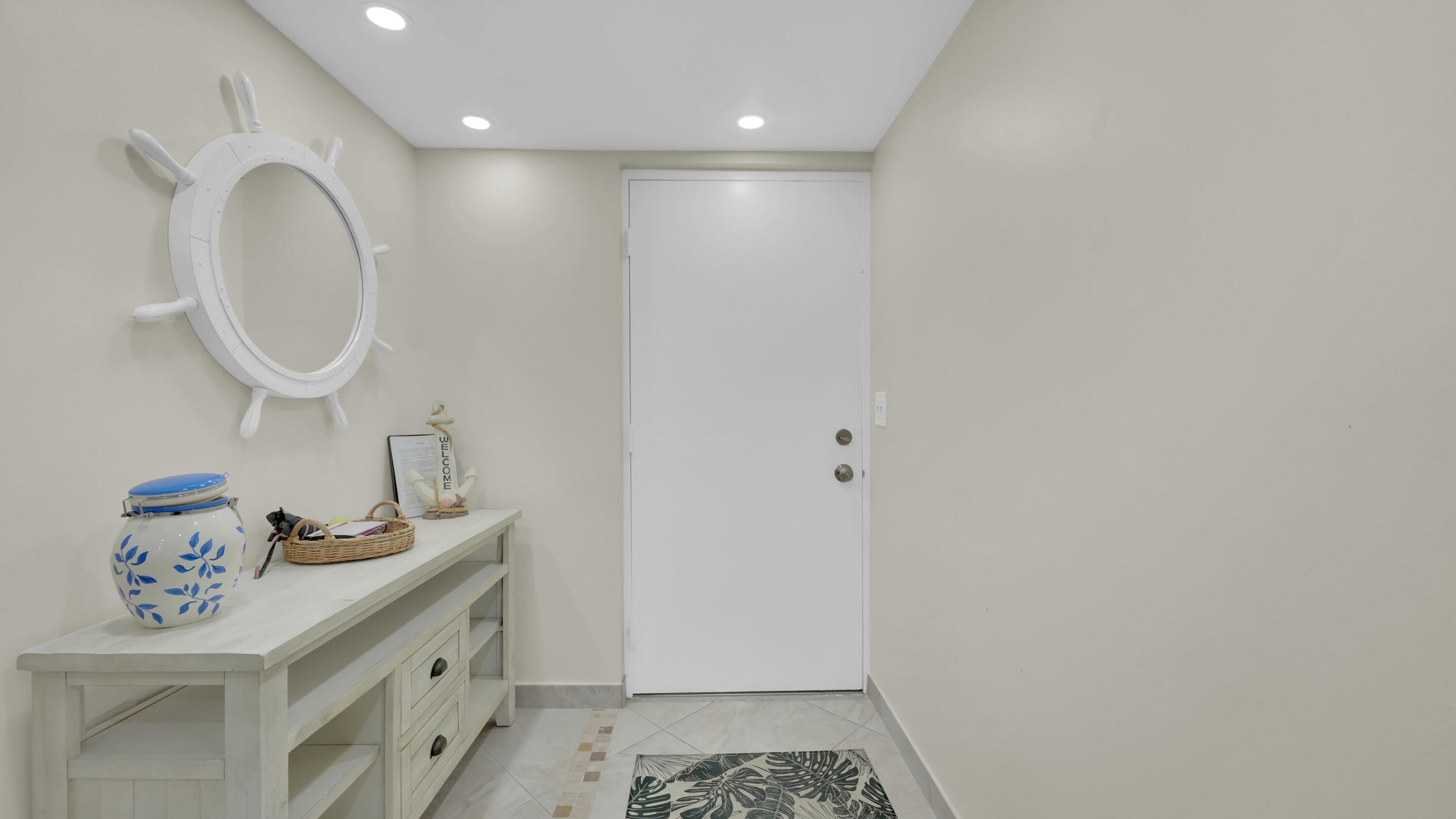 450 Egret Circle 9207 Property Photo 1