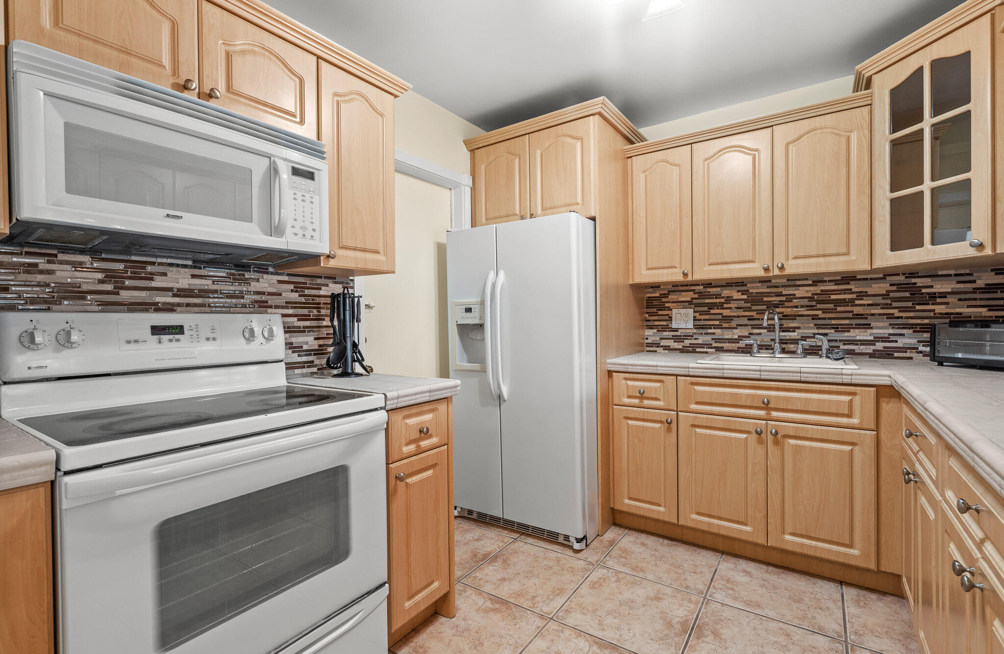 1801 S Ocean Drive Unit 332 Property Photo 2