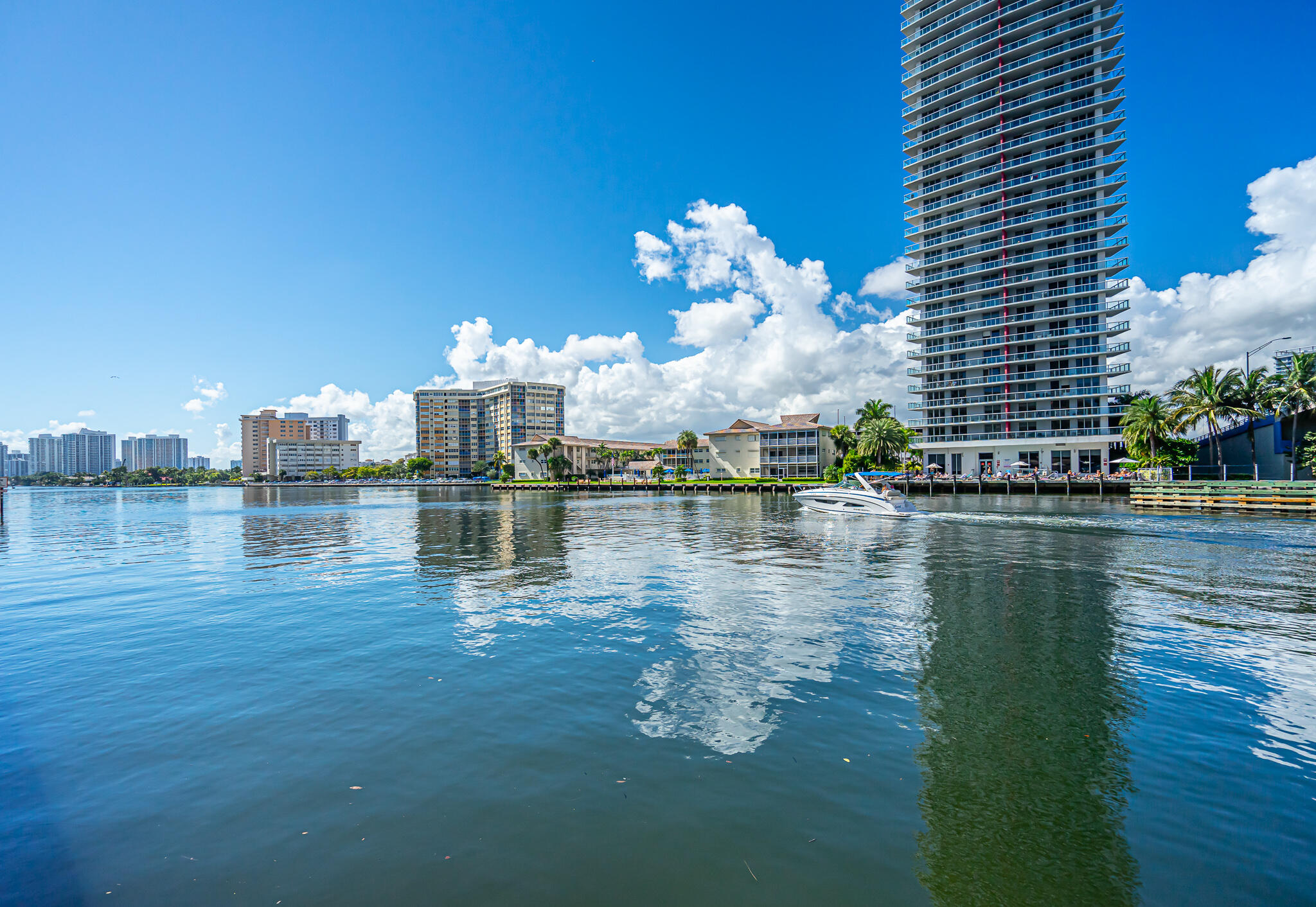 1801 S Ocean Drive Unit 332 Property Photo 32
