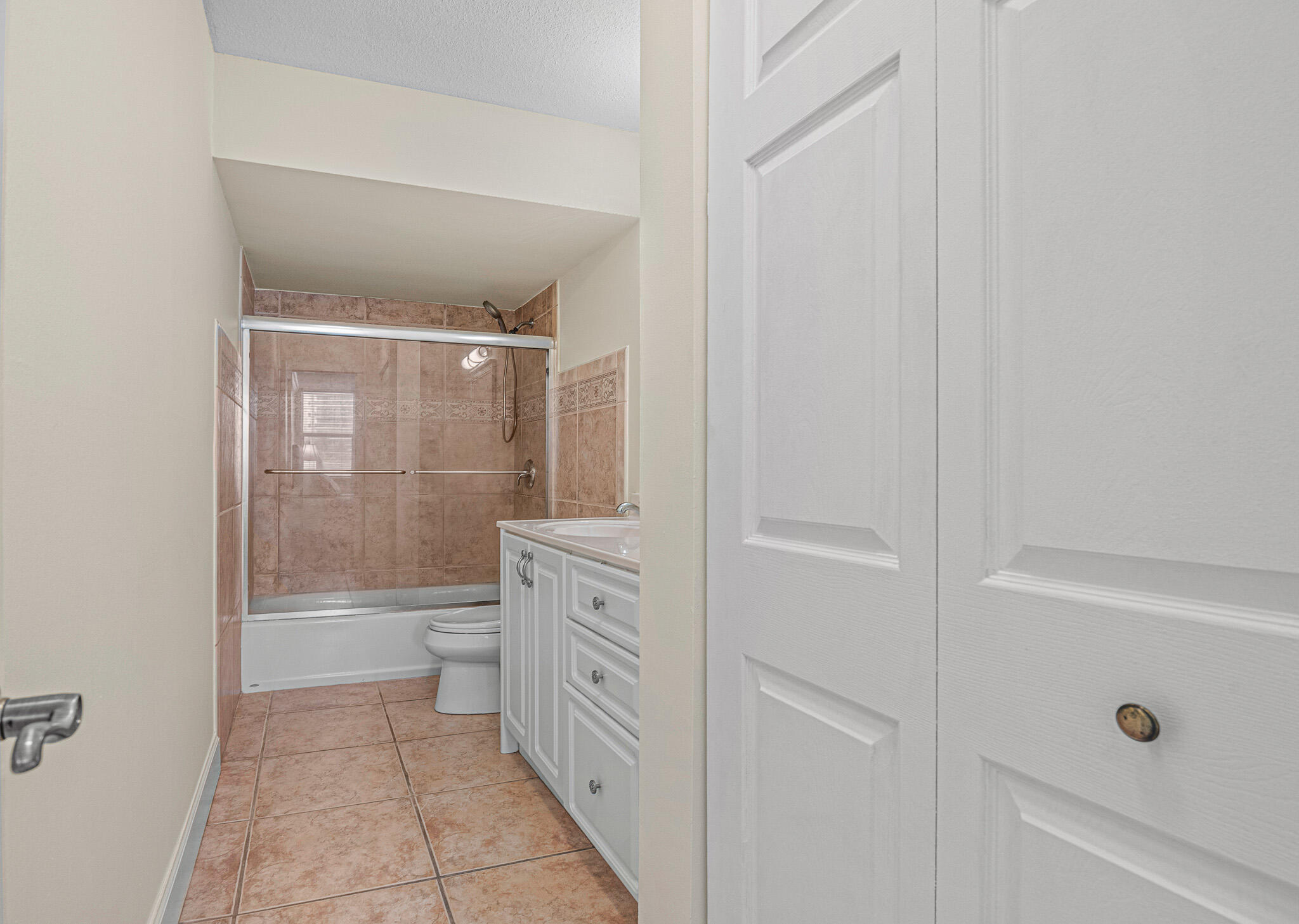 1801 S Ocean Drive Unit 332 Property Photo 38