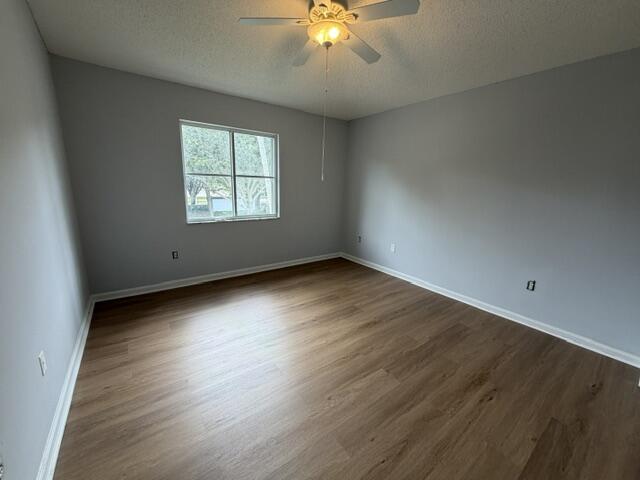 2440 Nw 99th Way Property Photo 16