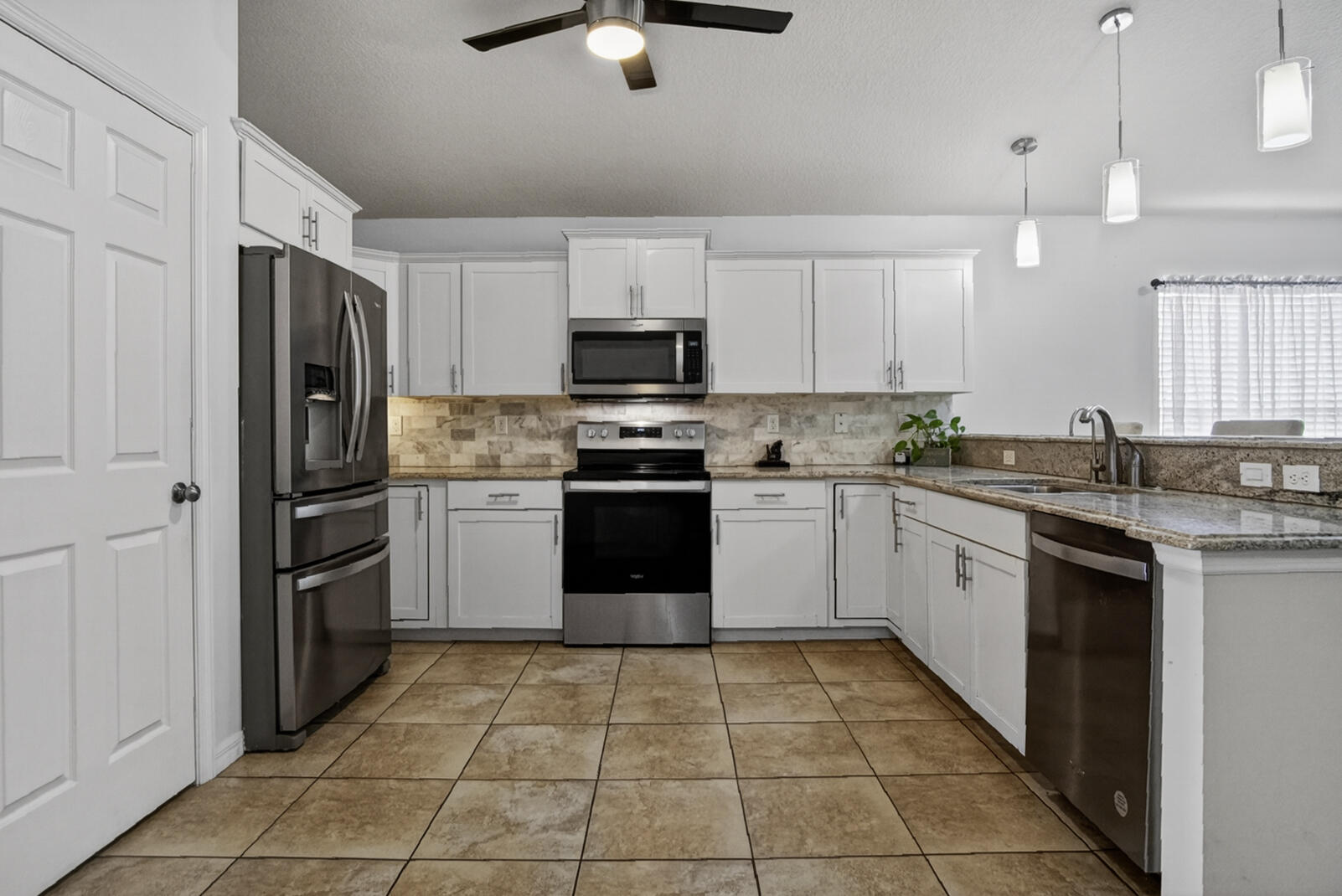 798 Sw 33rd Street Property Photo 6