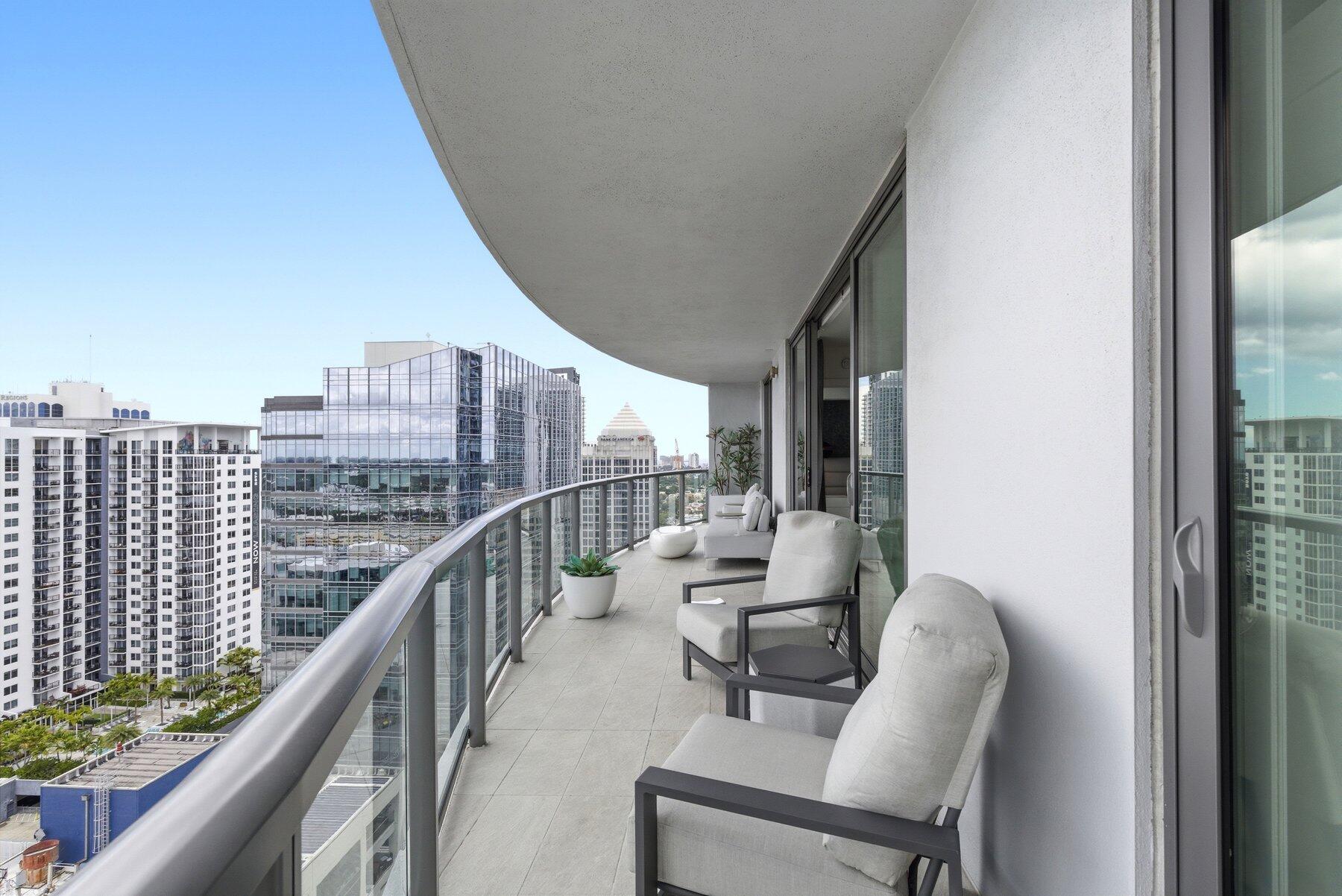 100 E Las Olas Boulevard 2802 Property Photo 1