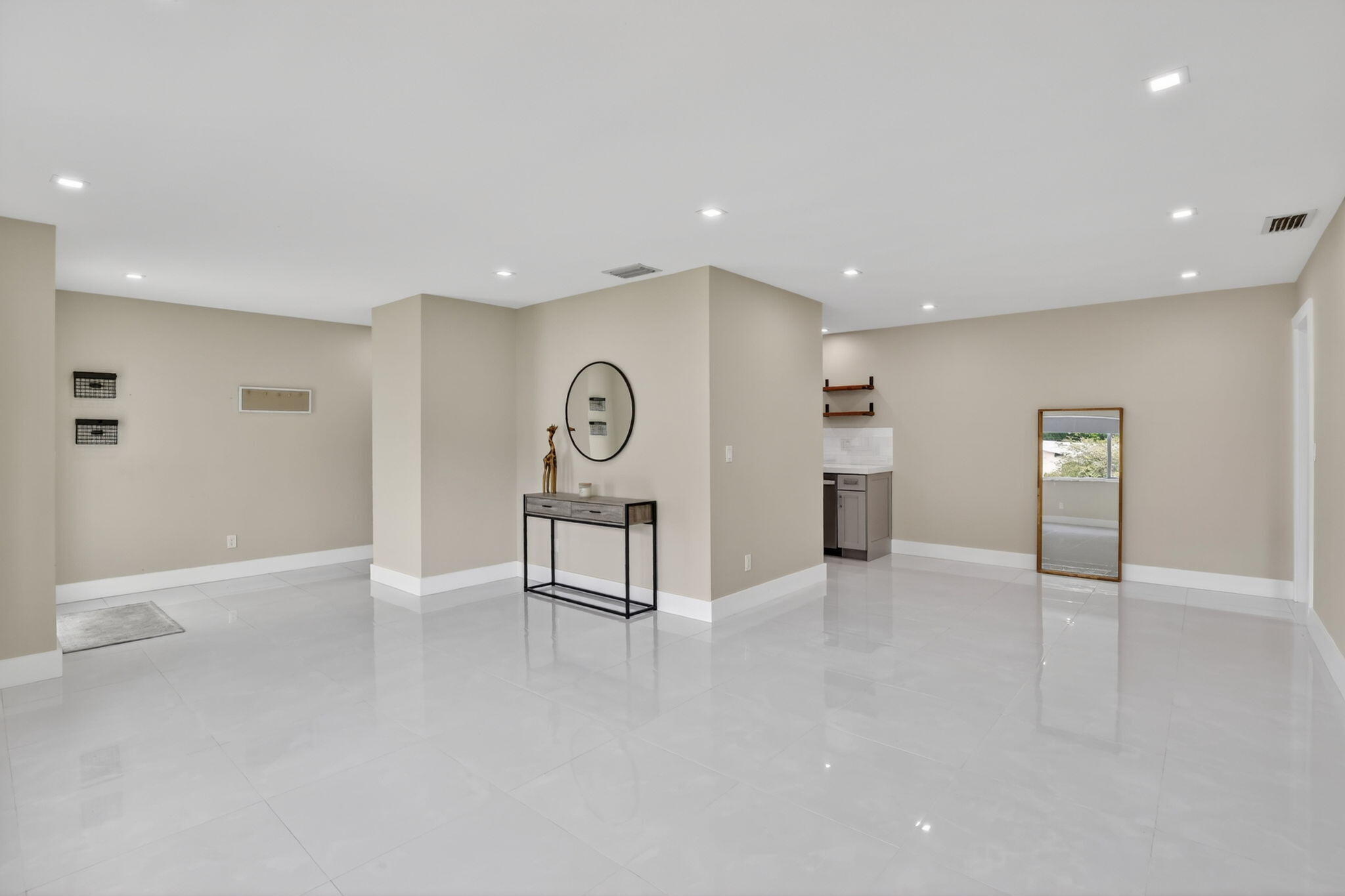 12411 Sw 2nd Street Property Photo 16