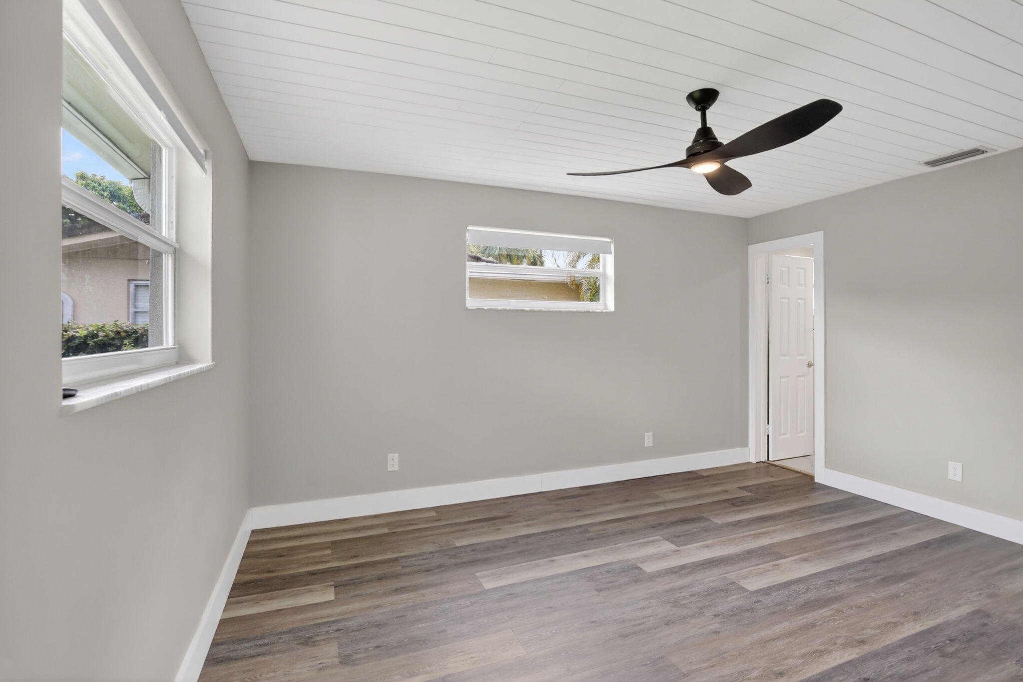 12411 Sw 2nd Street Property Photo 33