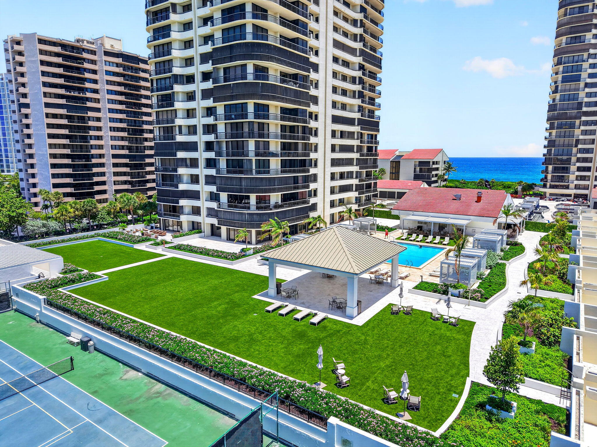4100 N Ocean Drive 604 Property Photo 6