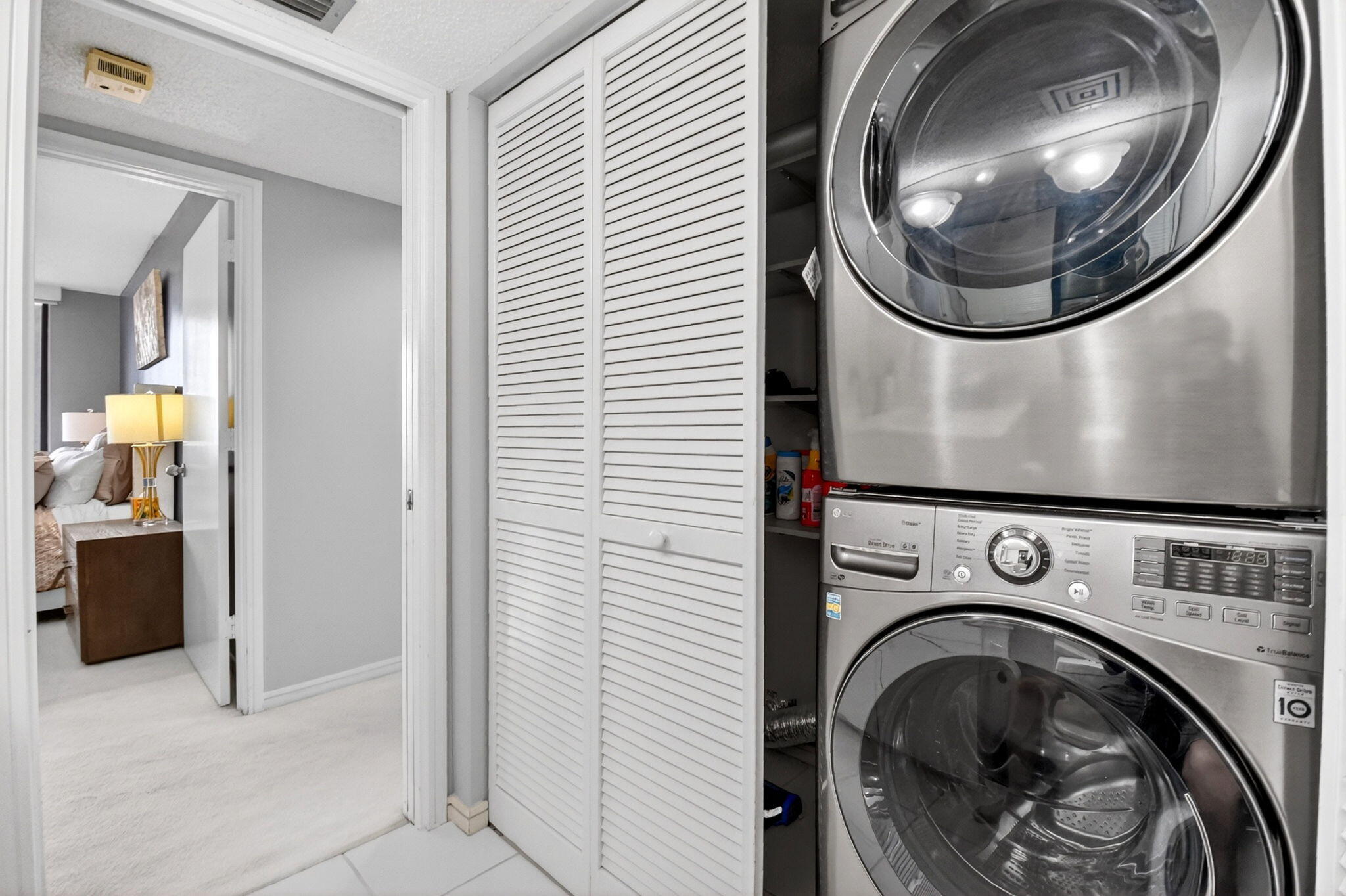 4100 N Ocean Drive 604 Property Photo 32