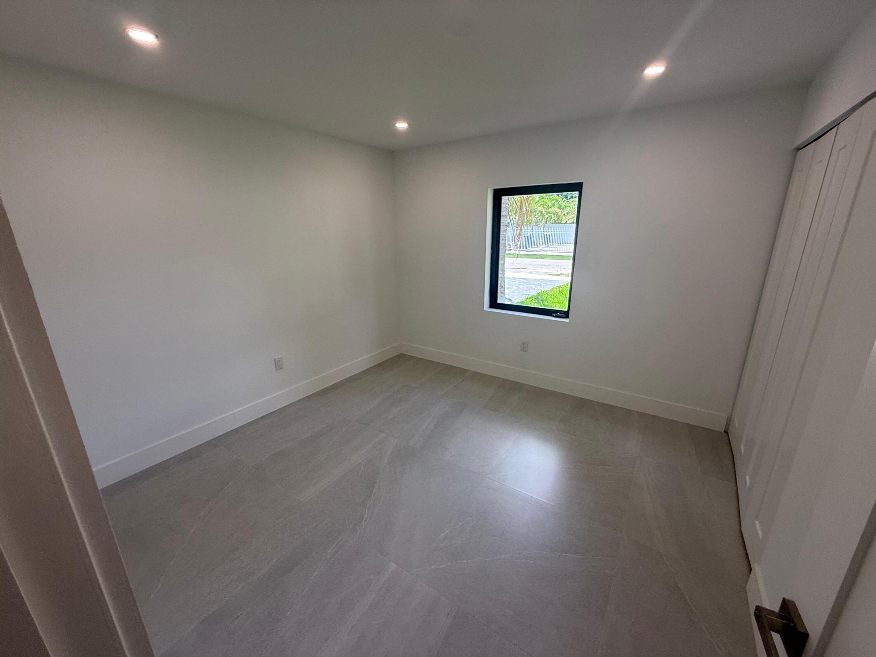 15495 Harrison Drive Property Photo 16
