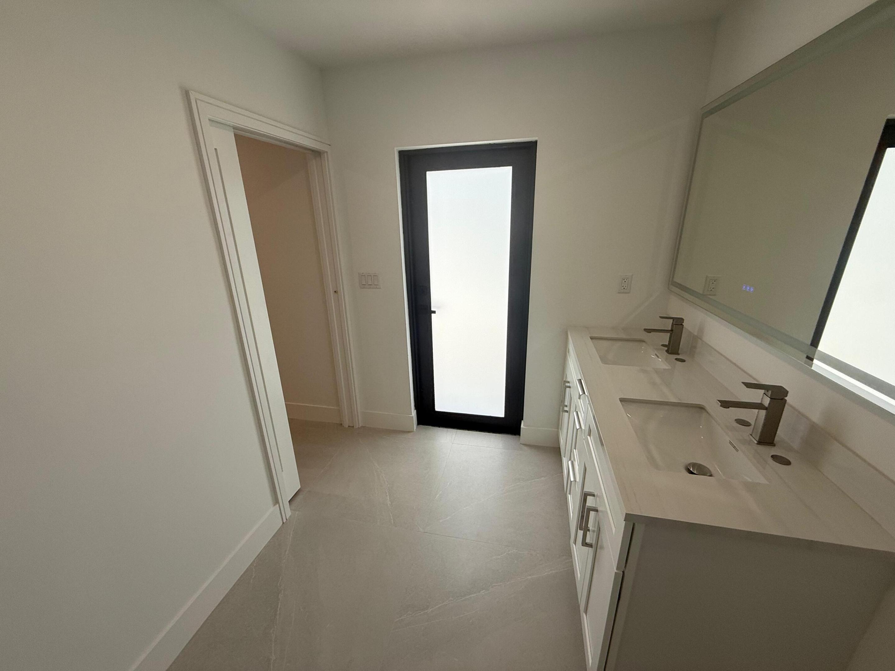 15495 Harrison Drive Property Photo 28
