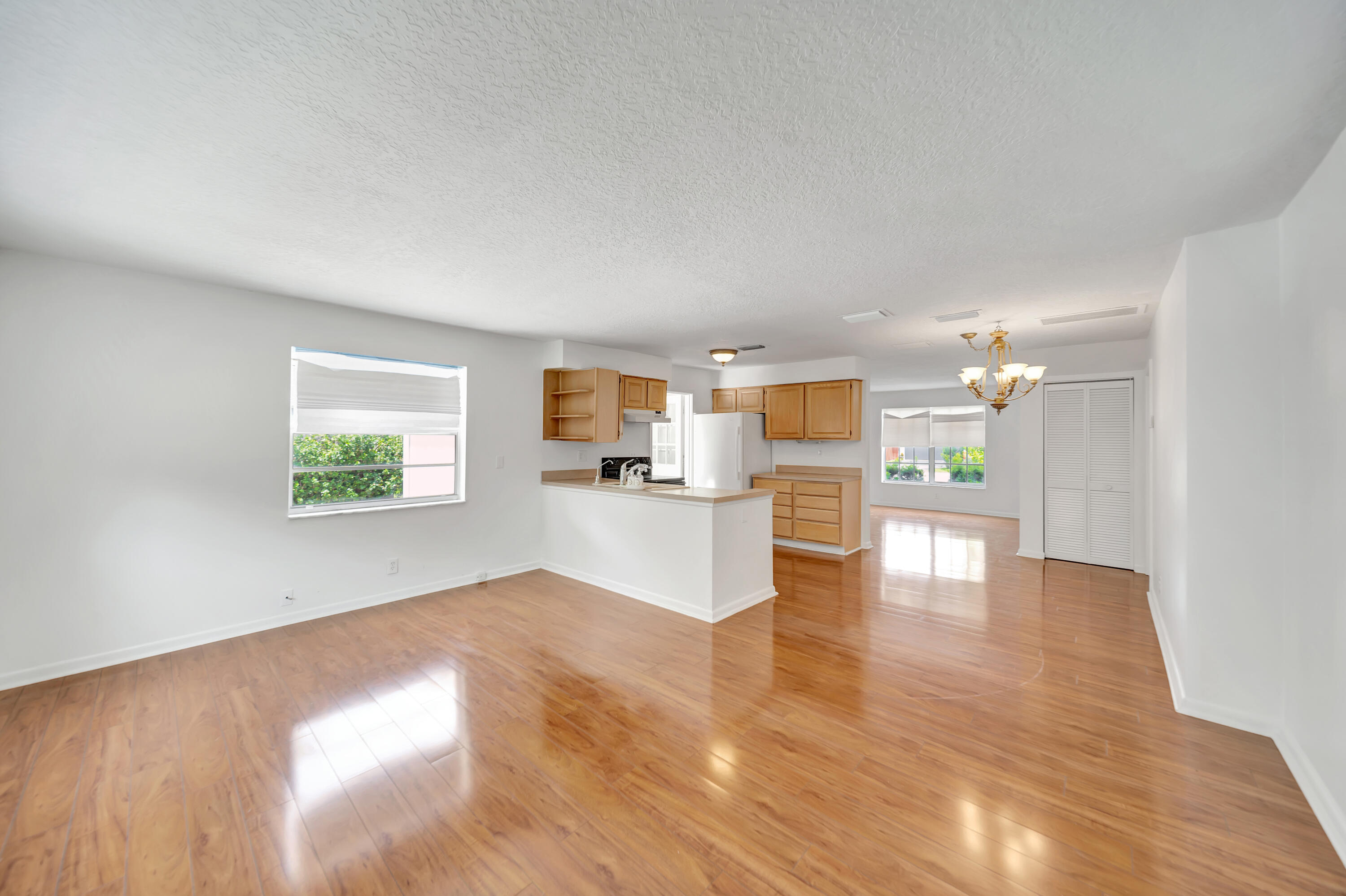 3821 Ne 16th Avenue Property Photo 15