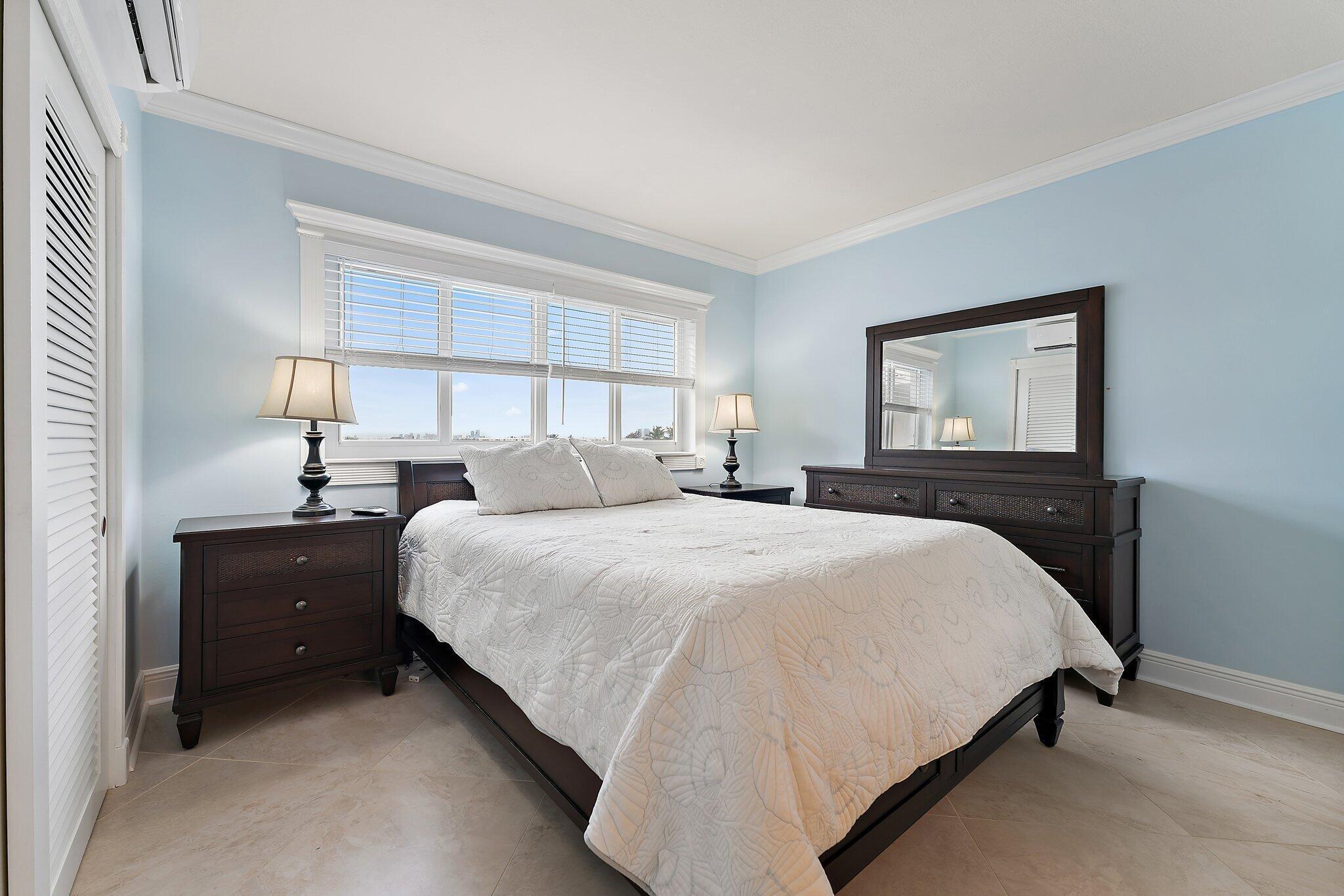 33 S Ocean Avenue 502 Property Photo 17