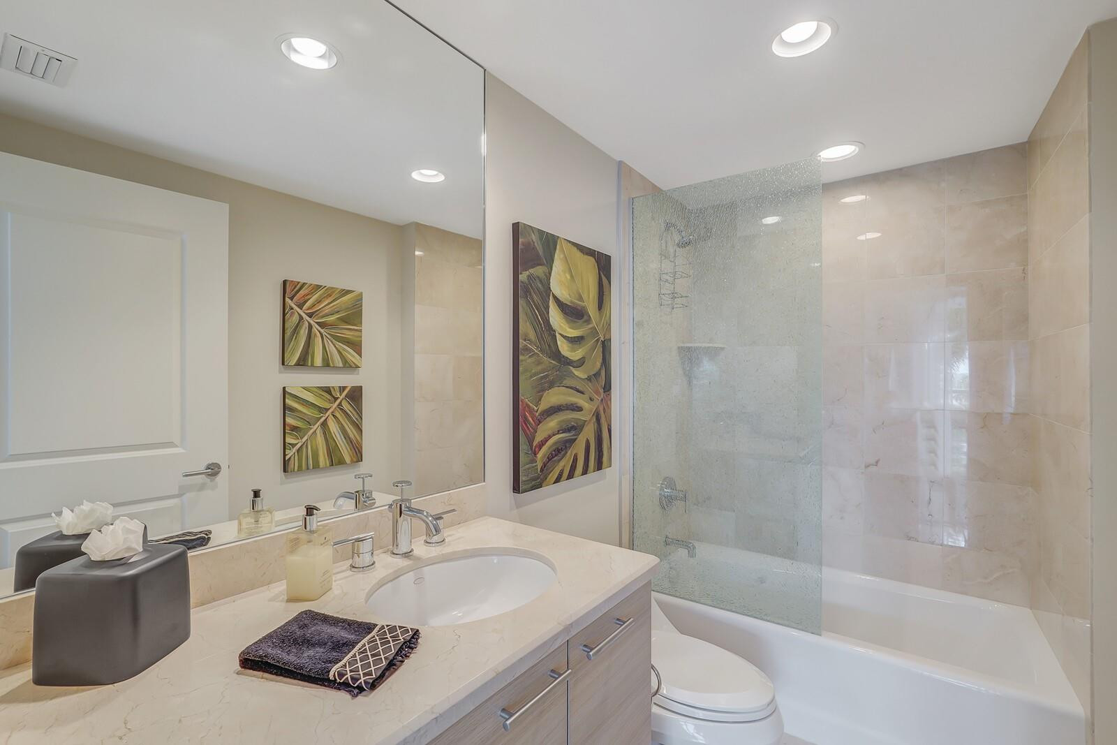 1 N Ocean Boulevard 607 Property Photo 34