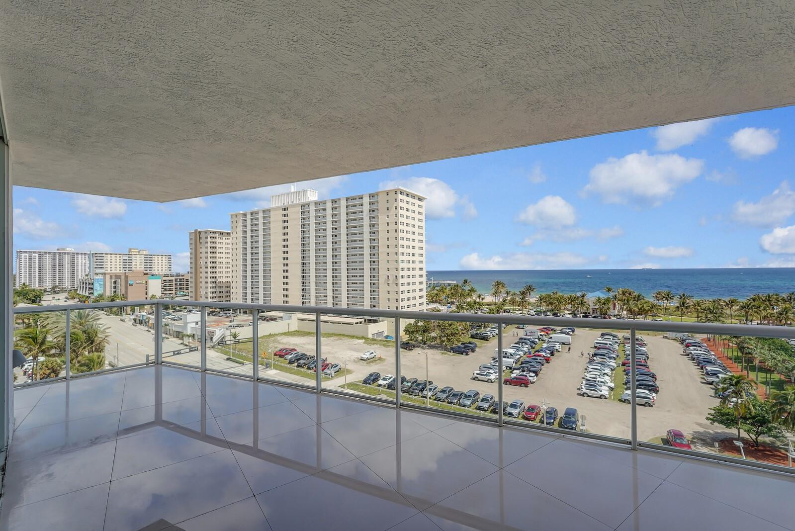 1 N Ocean Boulevard 607 Property Photo 49