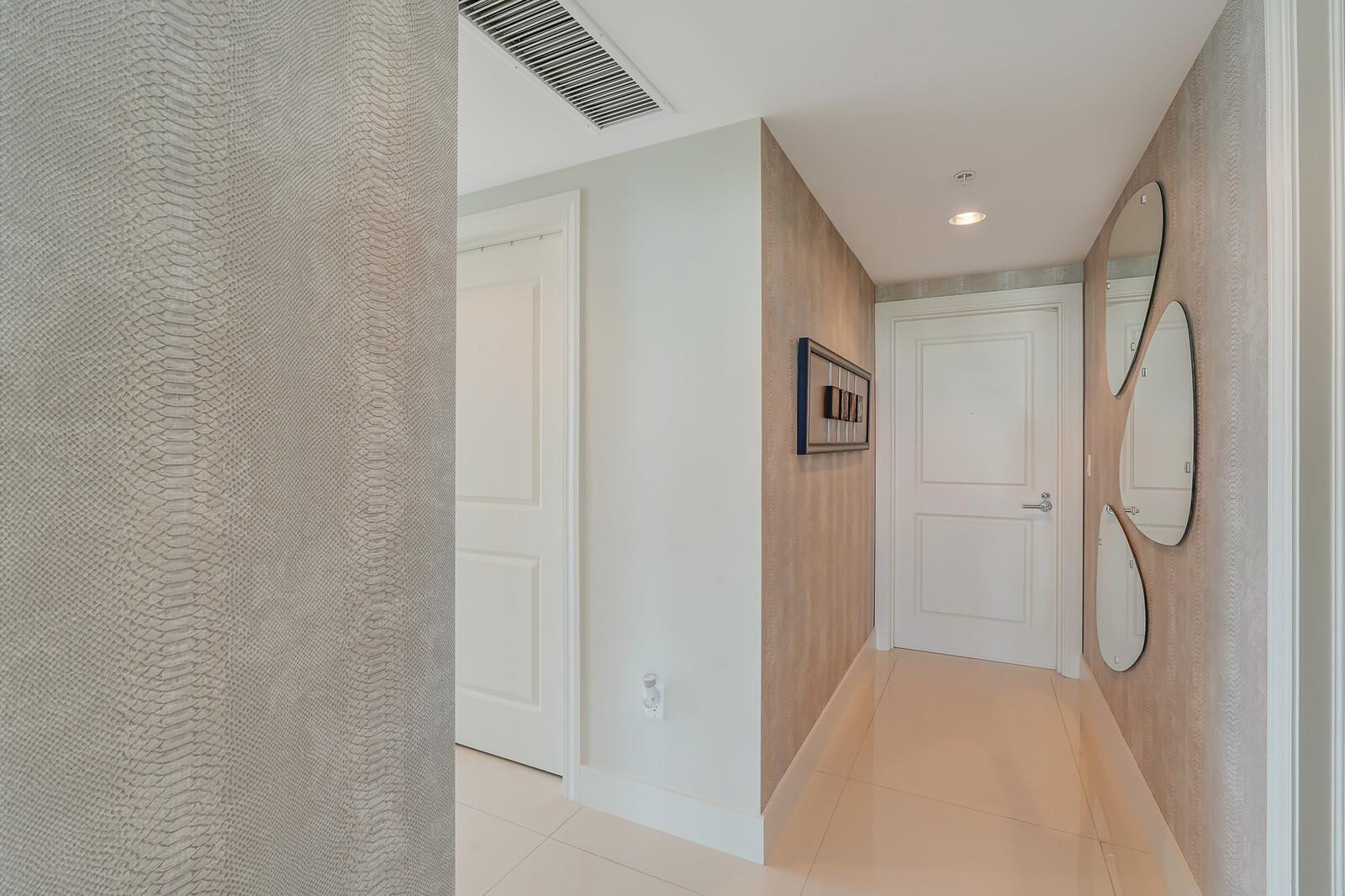 1 N Ocean Boulevard 607 Property Photo 60