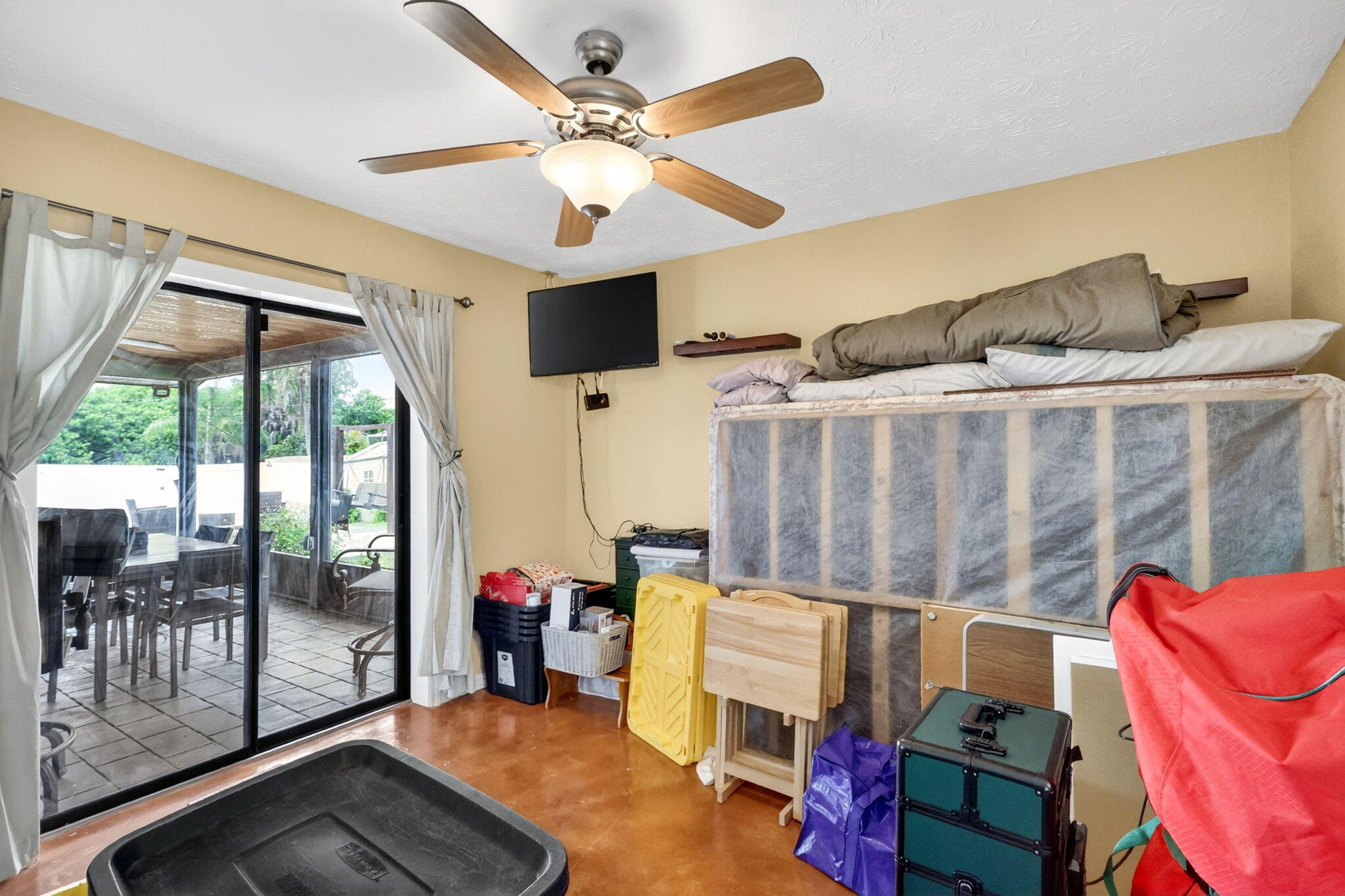 641 Se Streamlet Avenue Property Photo 31