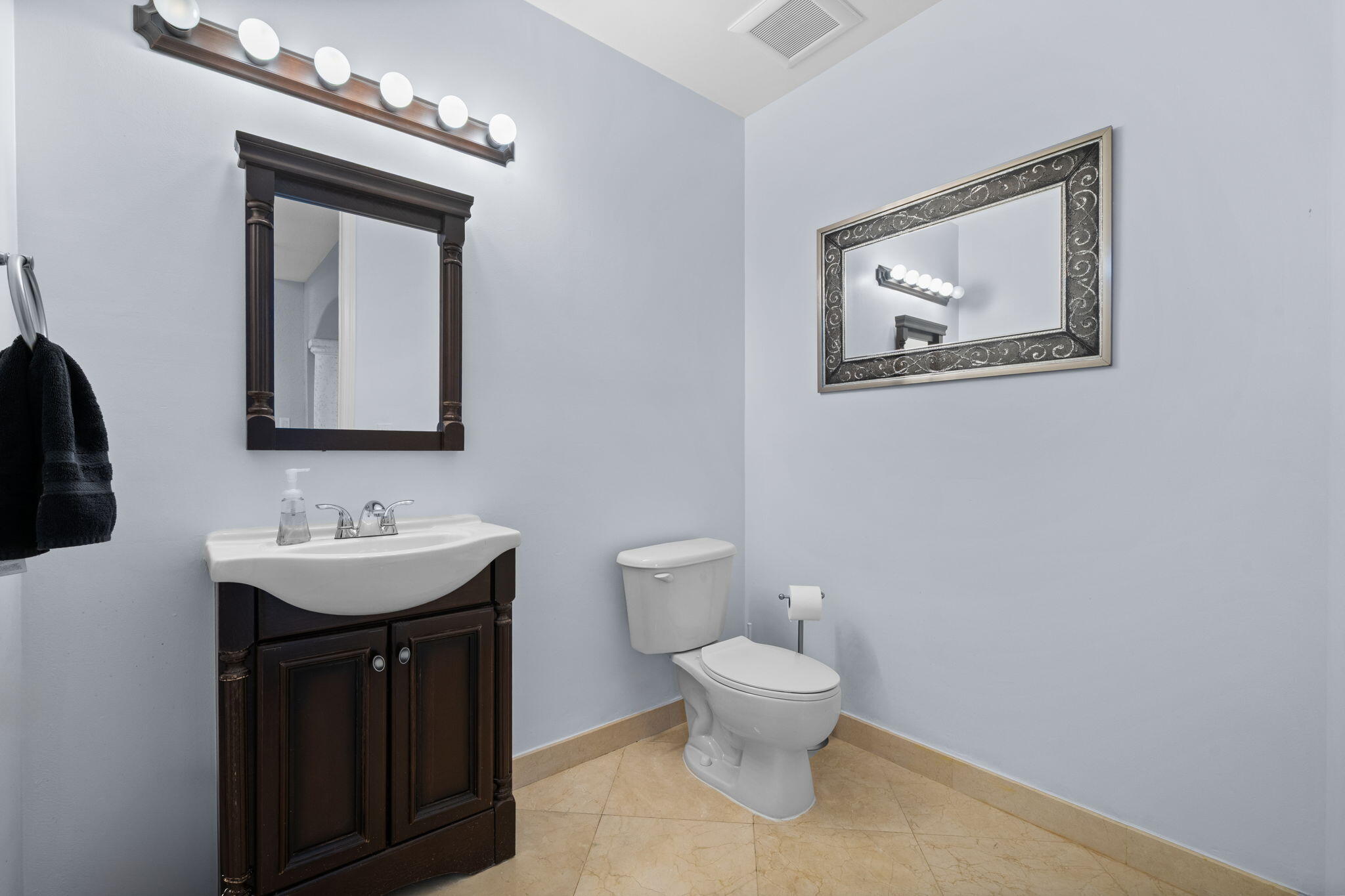 18684 Sw 17th Court Property Photo 20